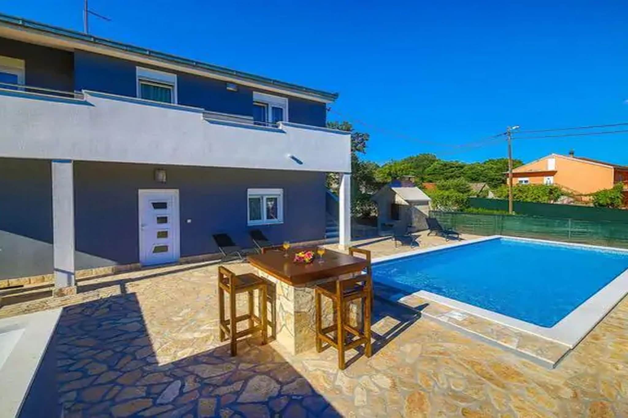 Three Bedroom Villa-Pool