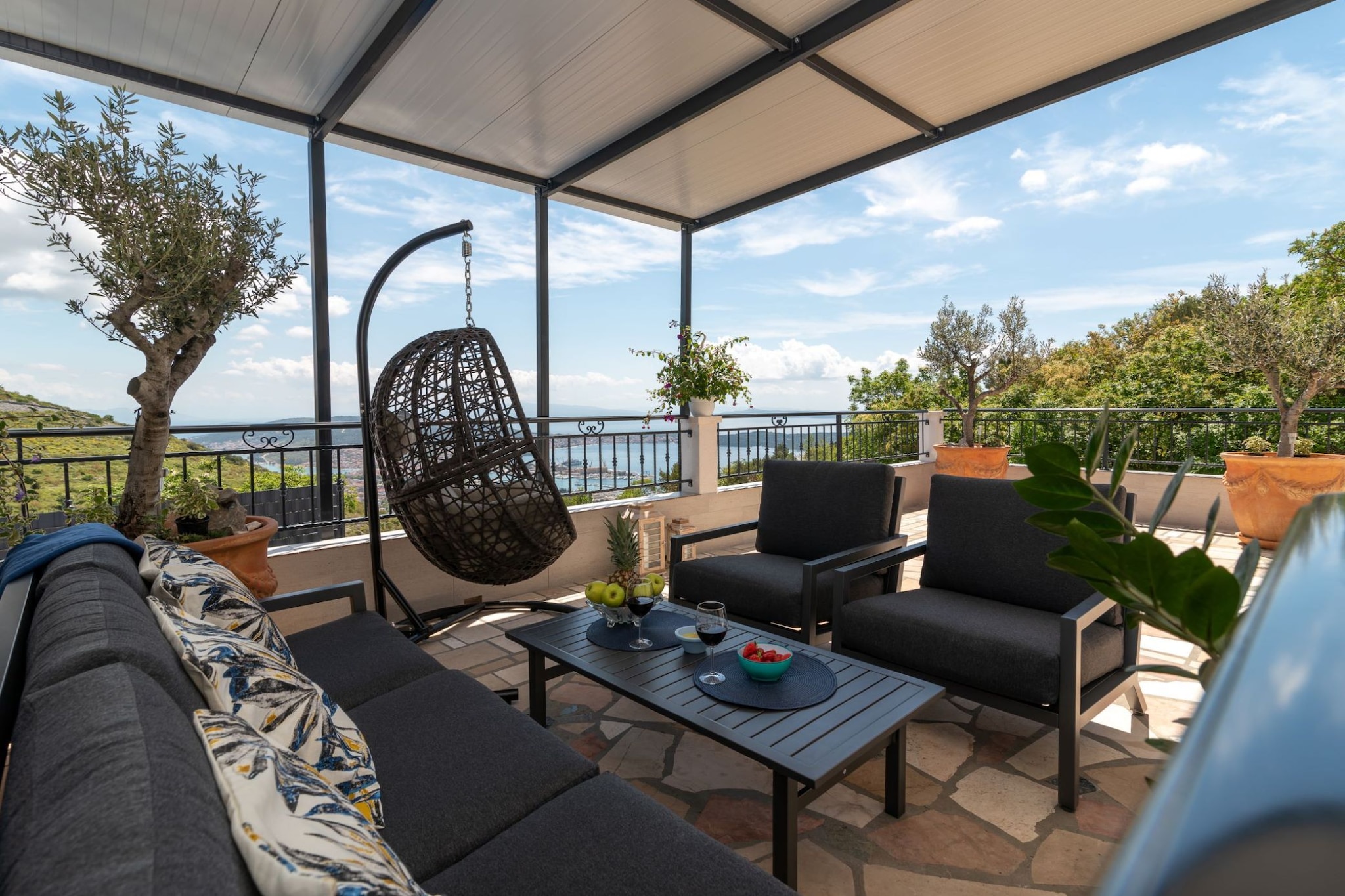 Three Bedroom Villa-Indoor