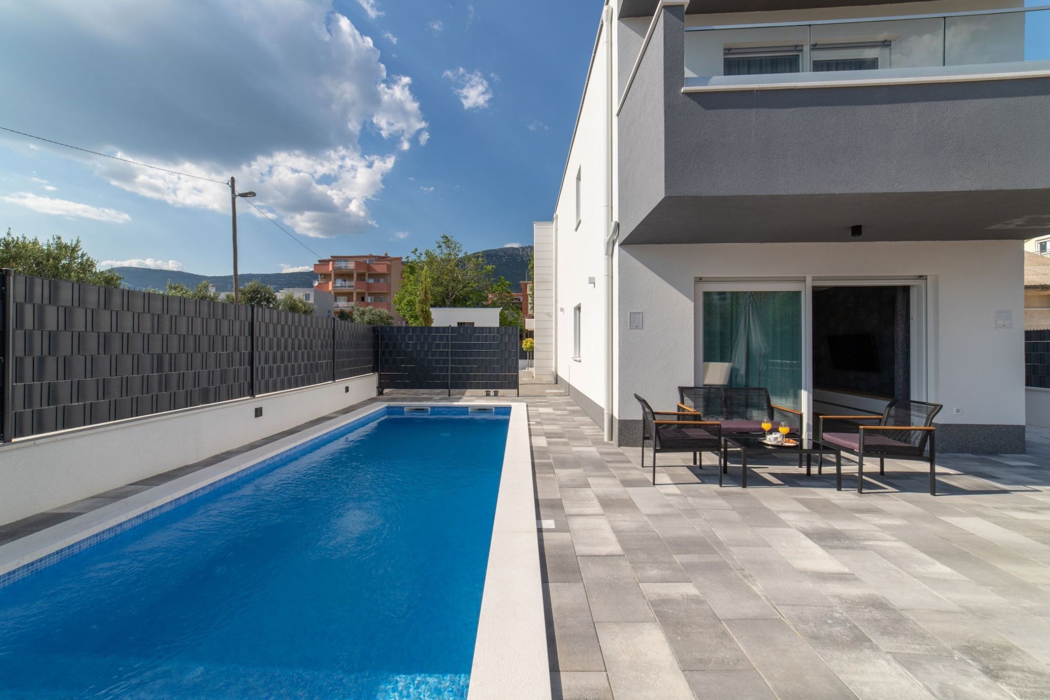 Luxury Kastela Villa with Heated Pool and Lounge Area - Four Bedroom Villa-Piscine
