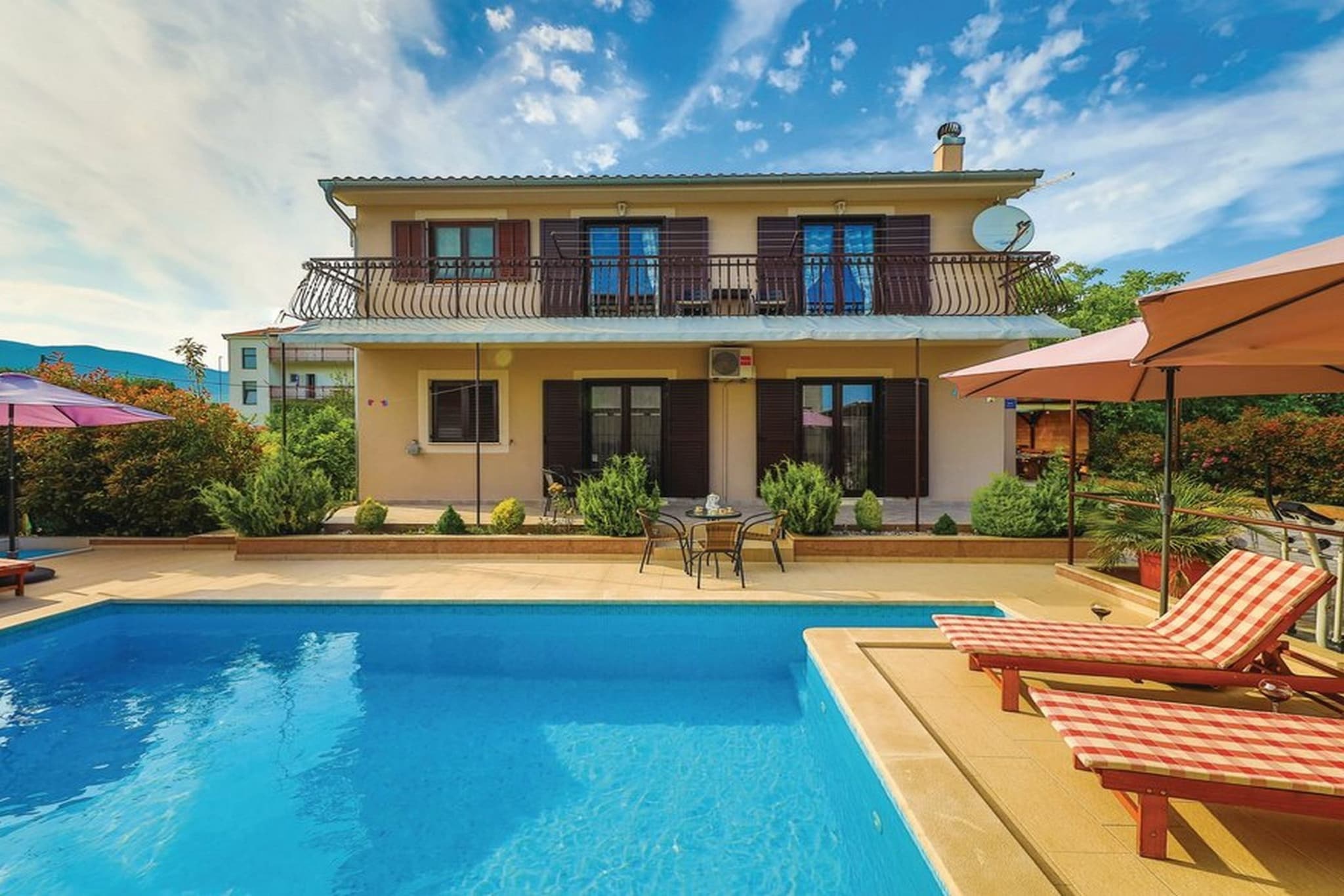 Mediterranean Stylish Villa with Pool in Kastel Stari - Six Bedroom Villa with Pool-Schwimmbad