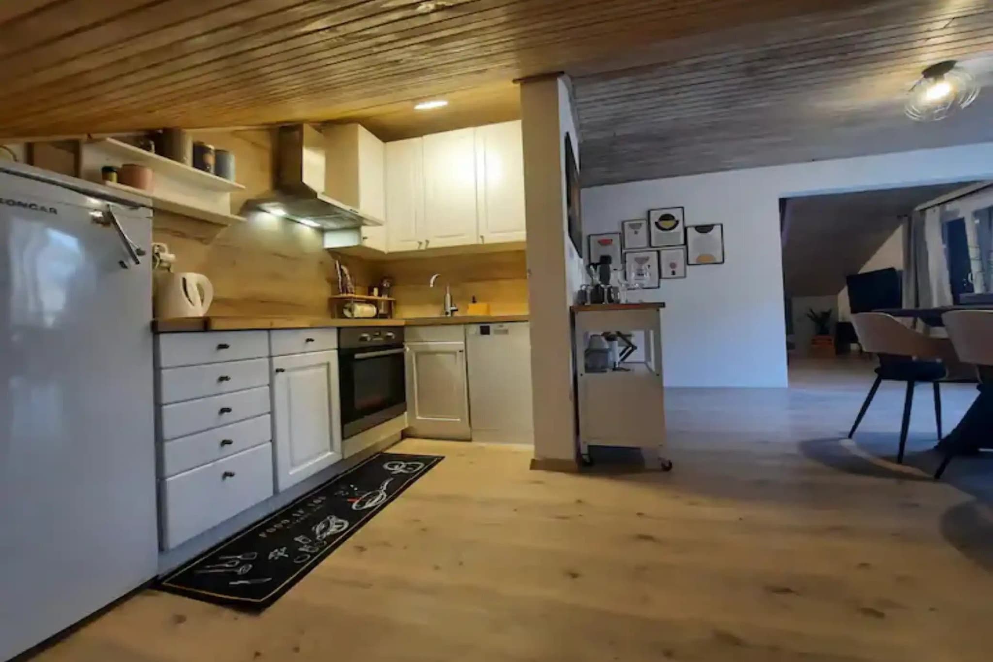 Two Bedroom Apartment With Sea  View-Cuisine