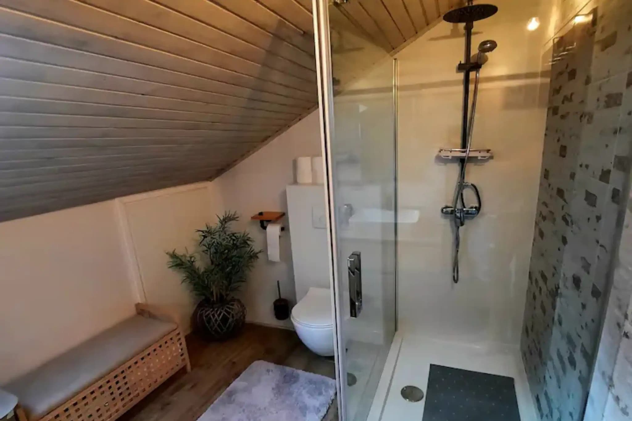 Two Bedroom Apartment With Sea  View-Salle de bain