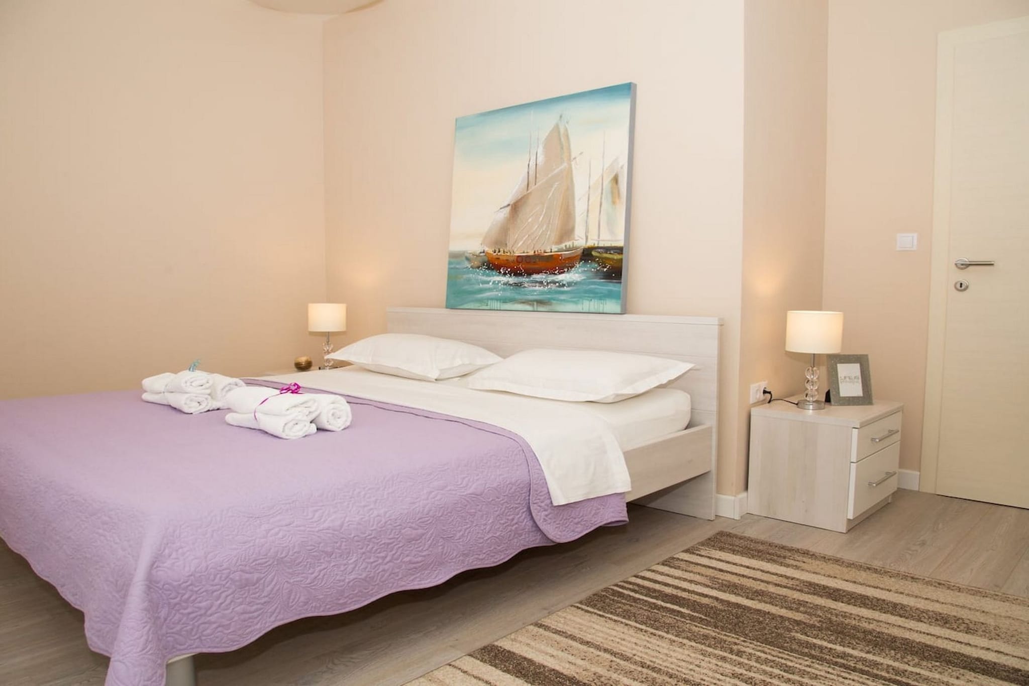 Peaceful Escape with Mountain Views, Heated Pool and Modern Amenities in Radošić - Four Bedroom Villa