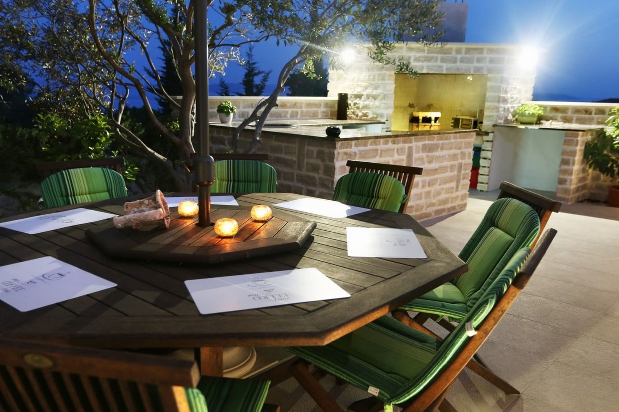 Okrug Gornji Luxurious Escape Villa with Pool - Five Bedroom Villa with Pool-Outdoor