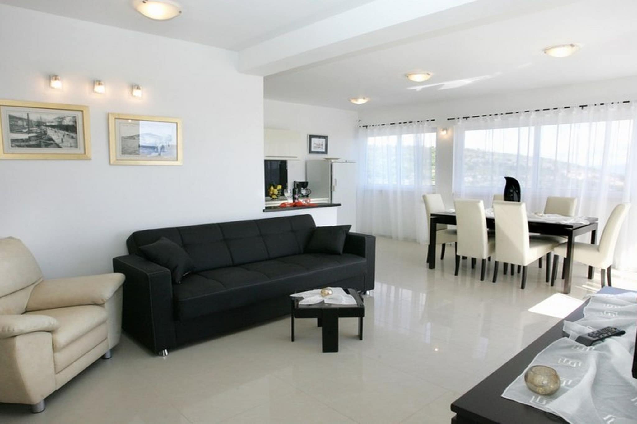 Okrug Gornji Luxurious Escape Villa with Pool - Five Bedroom Villa with Pool-Living room