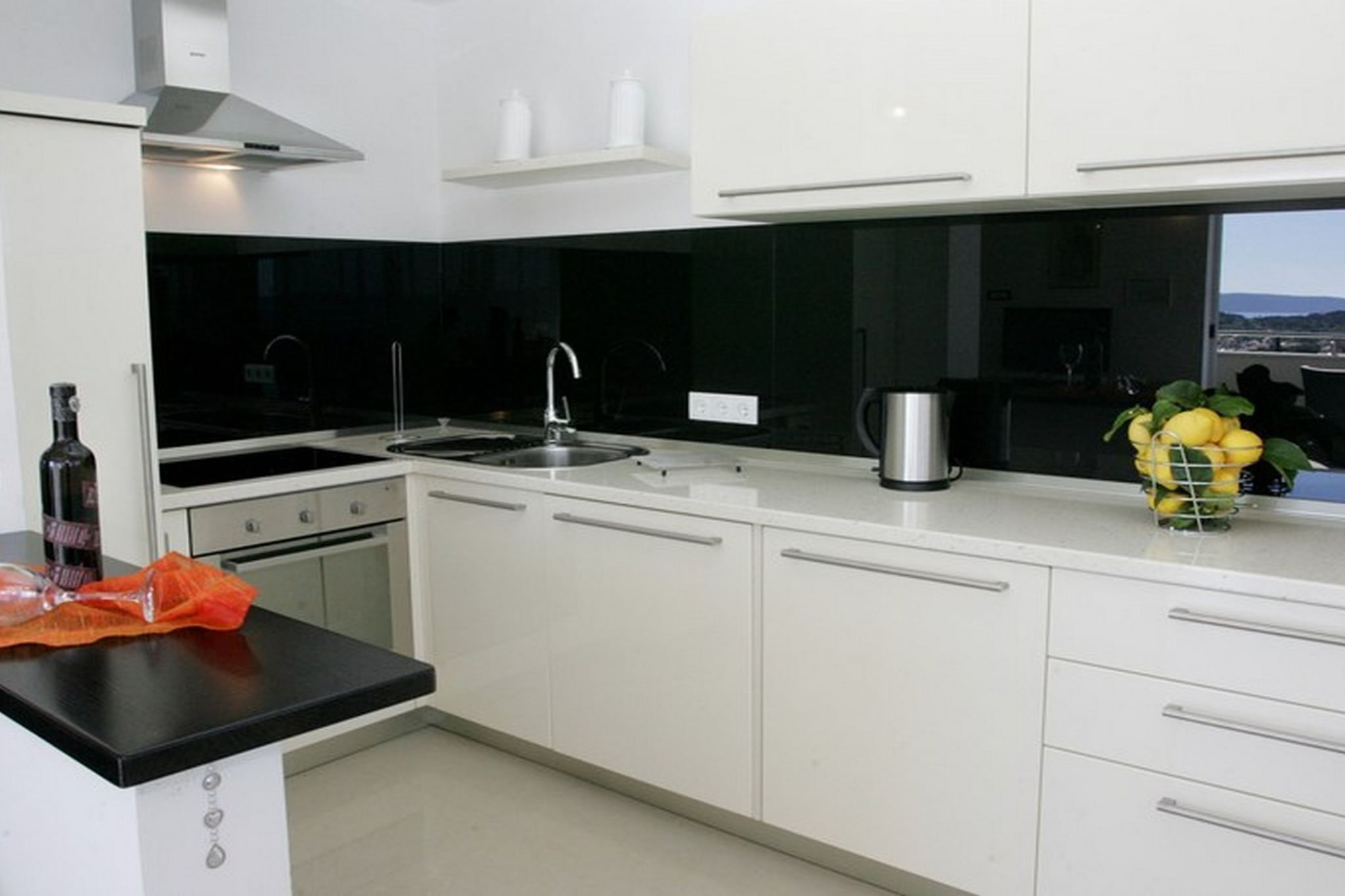 Okrug Gornji Luxurious Escape Villa with Pool - Five Bedroom Villa with Pool-Kitchen