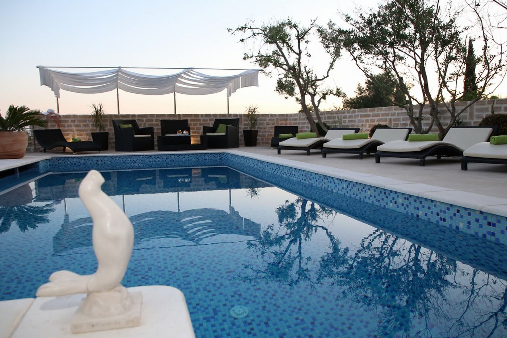 Okrug Gornji Luxurious Escape Villa with Pool - Five Bedroom Villa with Pool-Pool