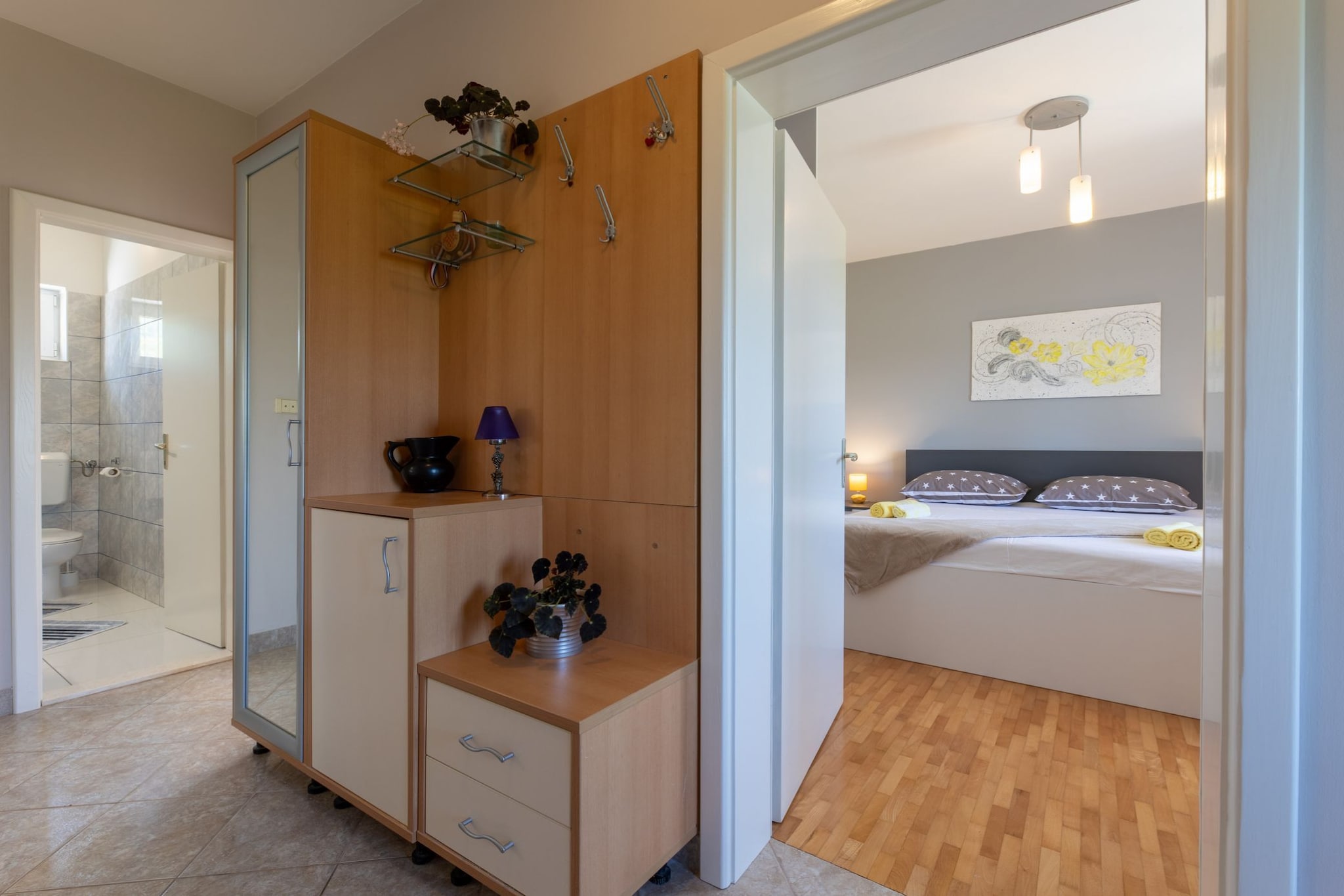 Peaceful and Cozy Holiday Home near Imotski - Two Bedroom Holiday Home-Chambre