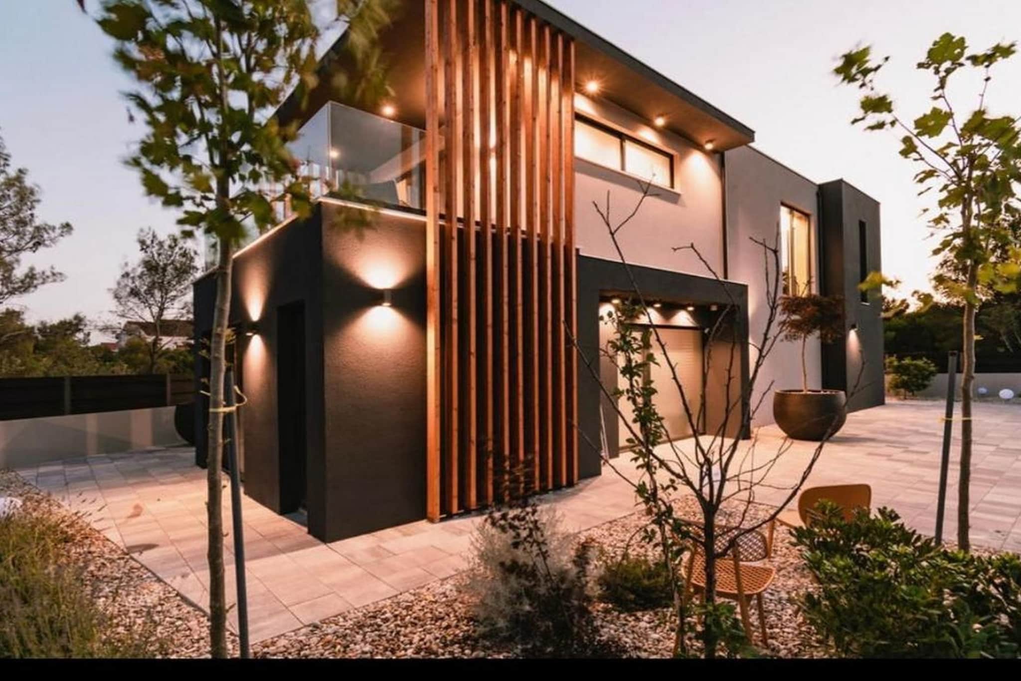 Luxury Contemporary Villa in Vodice with Pool, Sauna and Hot Tub - Four Bedroom Villa with pool-Außenbereich