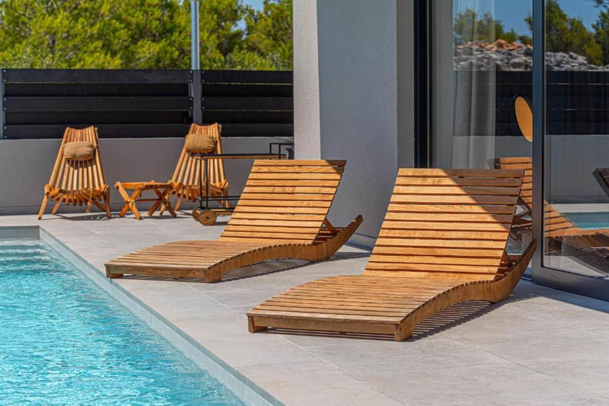 Luxury Contemporary Villa in Vodice with Pool, Sauna and Hot Tub - Four Bedroom Villa with pool-Schwimmbad