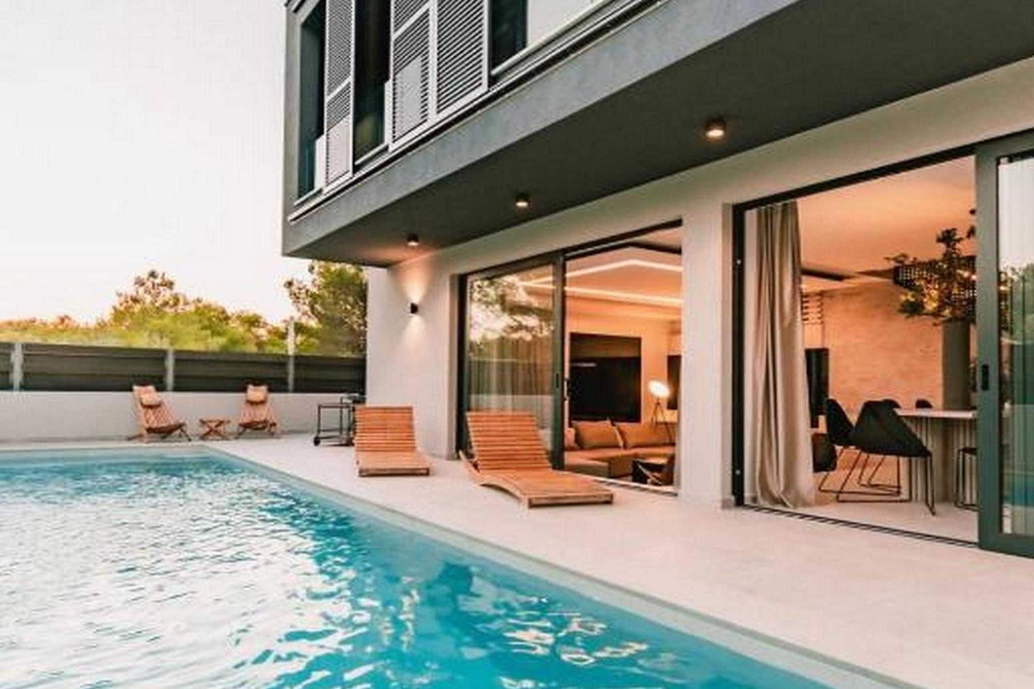 Luxury Contemporary Villa in Vodice with Pool, Sauna and Hot Tub - Four Bedroom Villa with pool-Schwimmbad