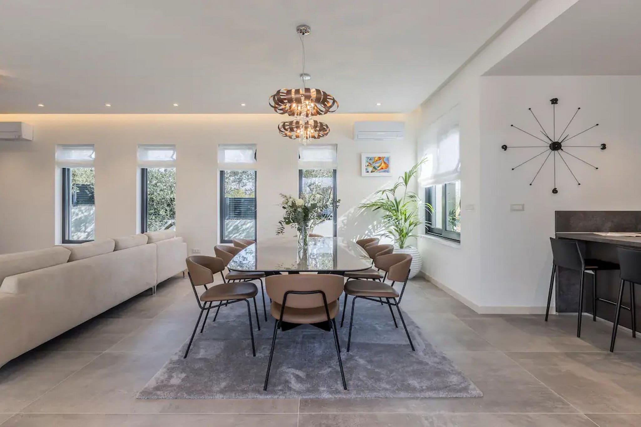Sophisticated Oasis Residence Villa with Pool - Three Bedroom Villa with Pool-Salle à manger
