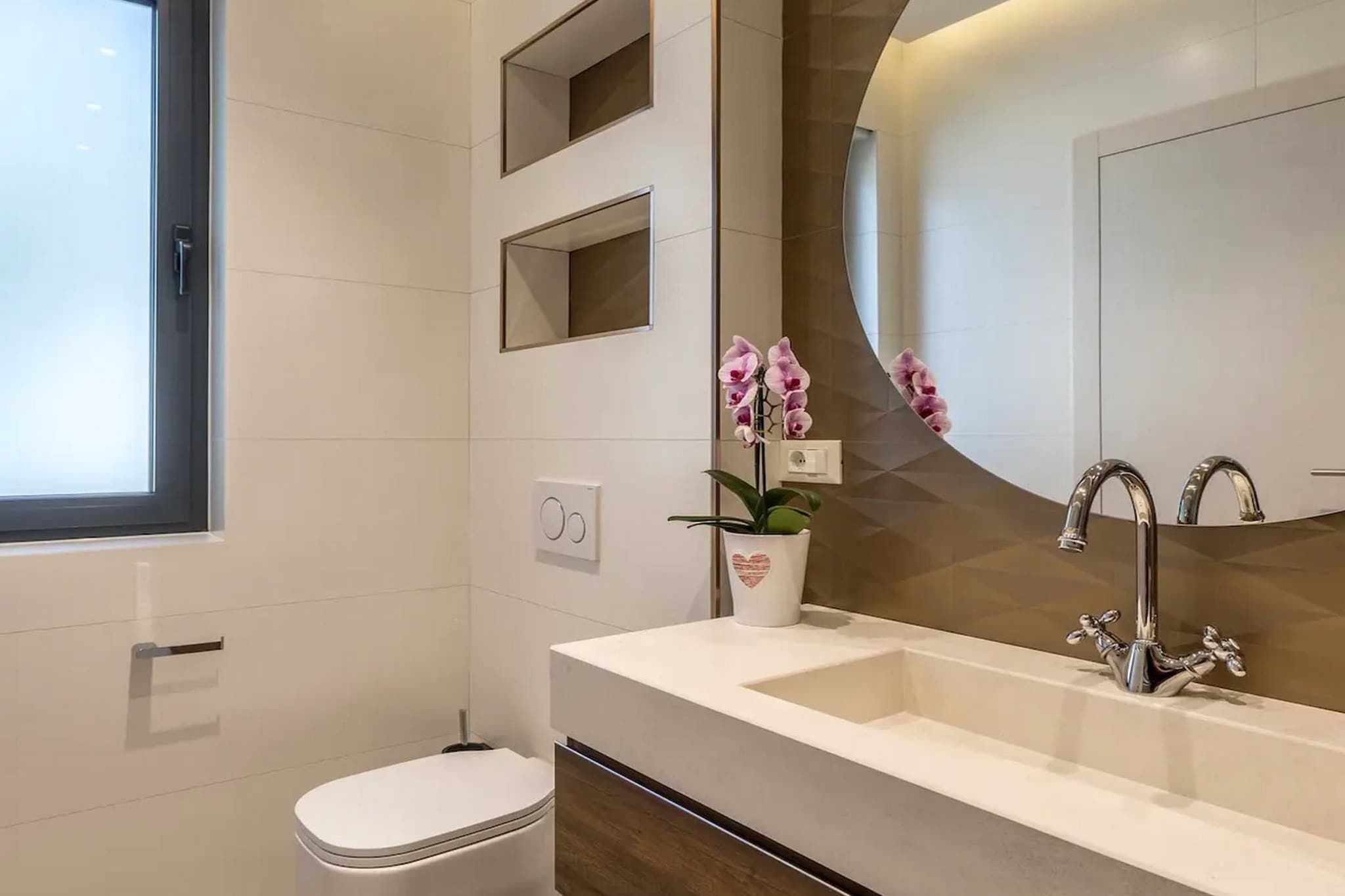 Sophisticated Oasis Residence Villa with Pool - Three Bedroom Villa with Pool-Salle de bain