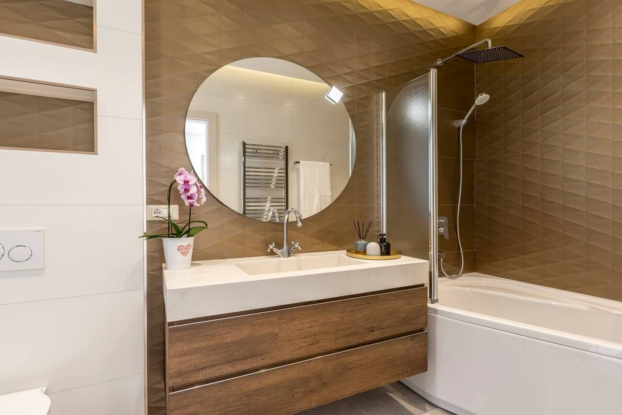 Sophisticated Oasis Residence Villa with Pool - Three Bedroom Villa with Pool-Salle de bain