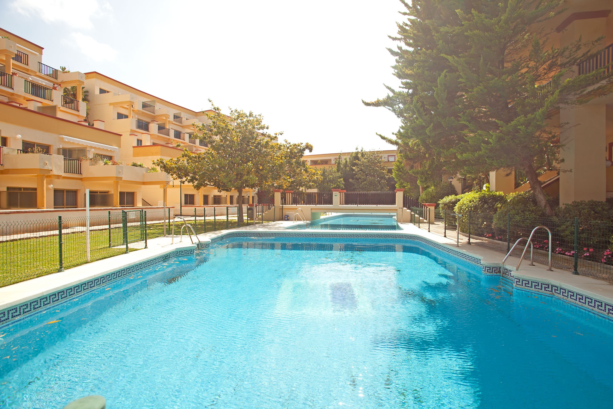 Beachside apartment in Elviria, Romana Playa-Image-tags.