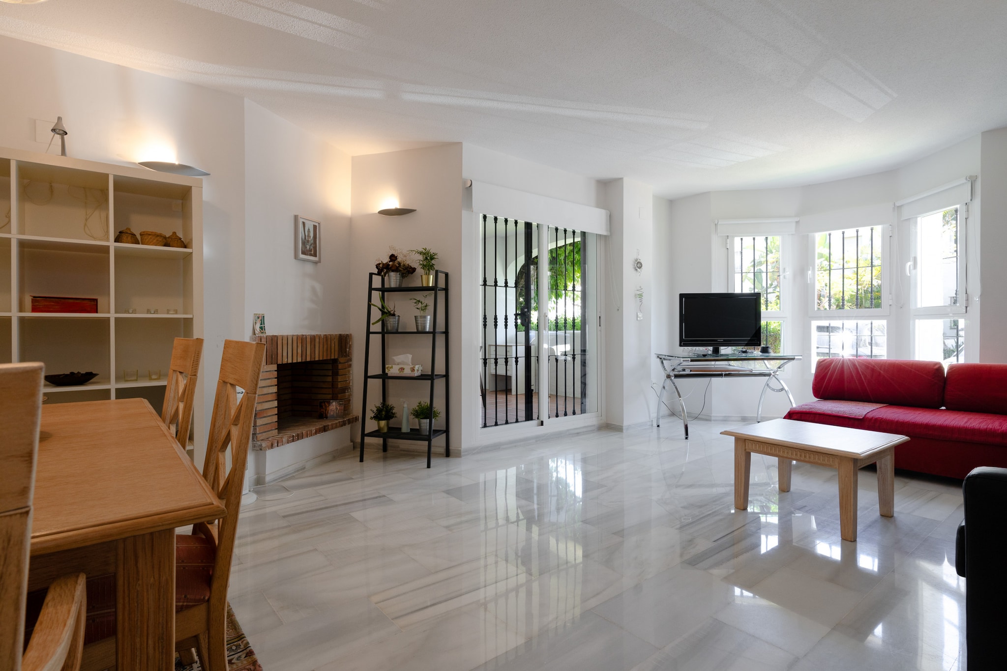 Ground floor apartment los Naranjos 8-Woonkamer