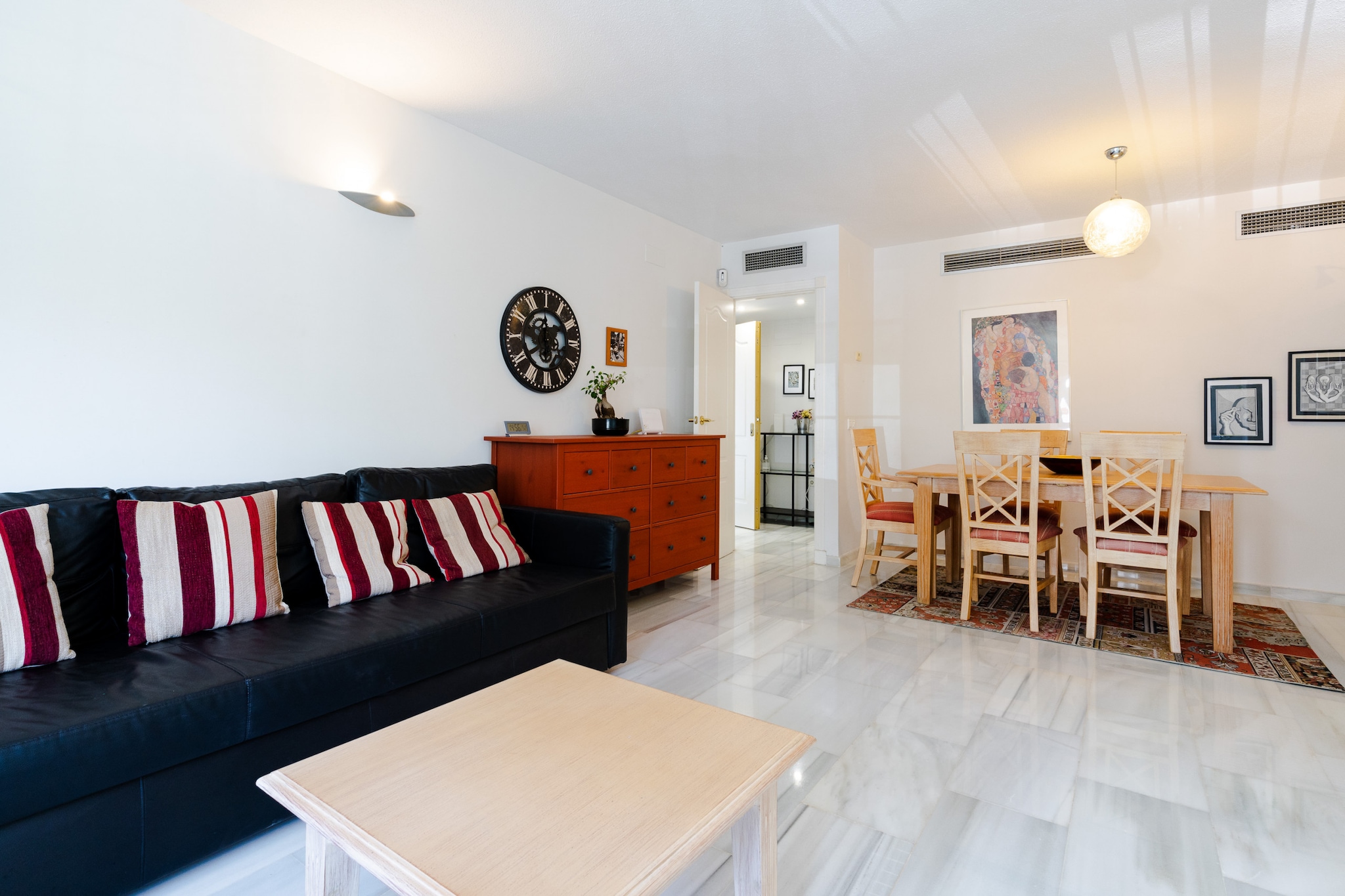 Ground floor apartment los Naranjos 8-Woonkamer
