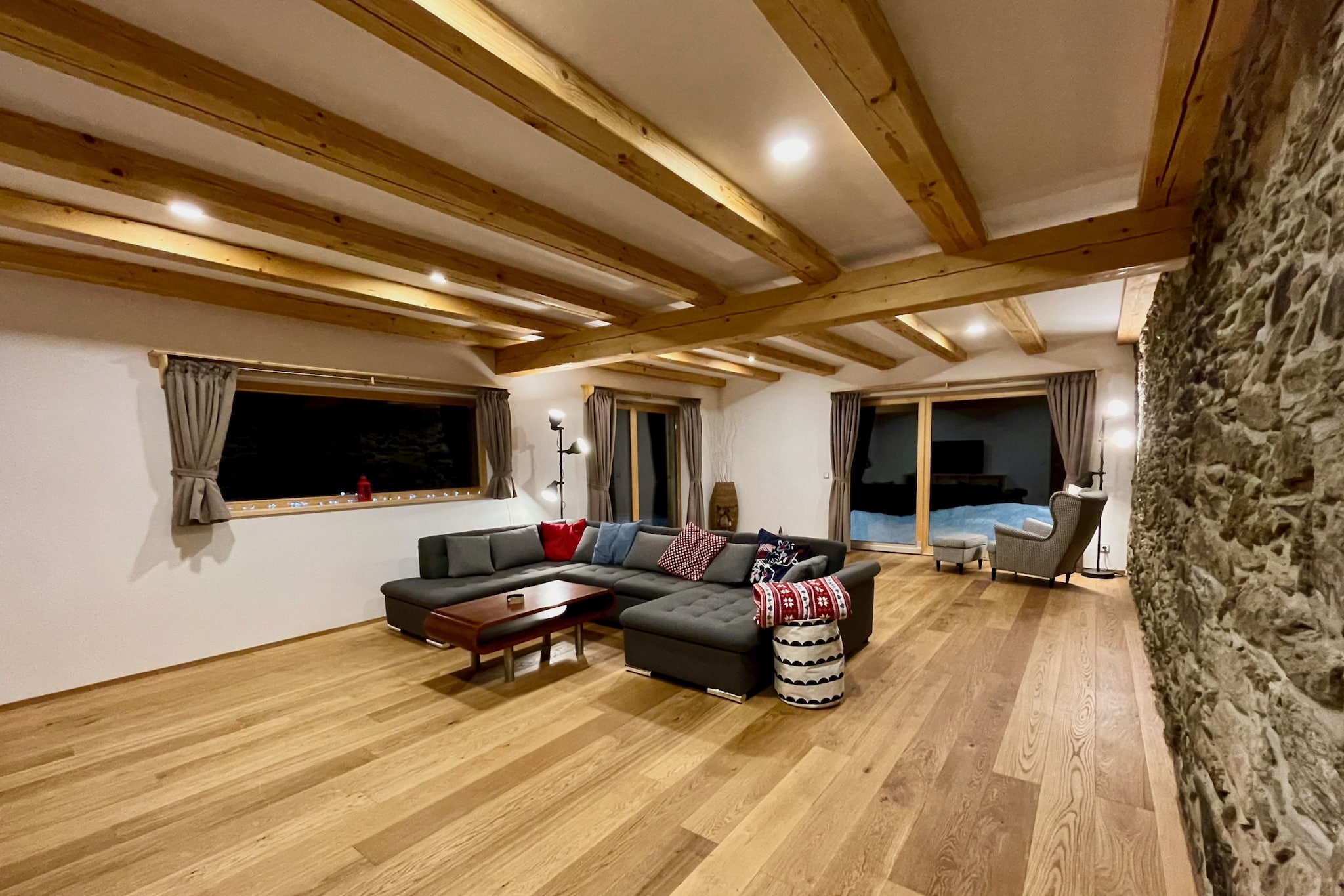 Víchová nad Jizerou LVV033-Living room