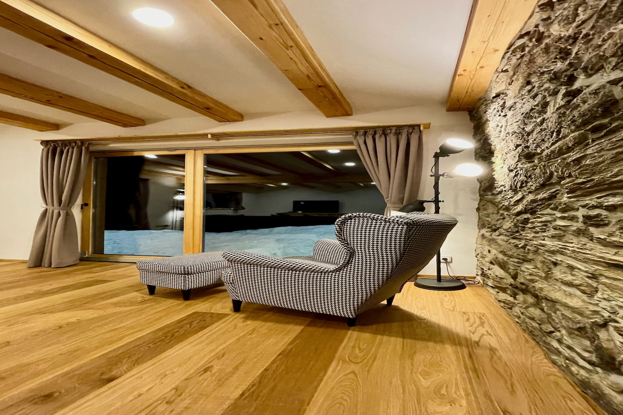 Víchová nad Jizerou LVV033-Living room