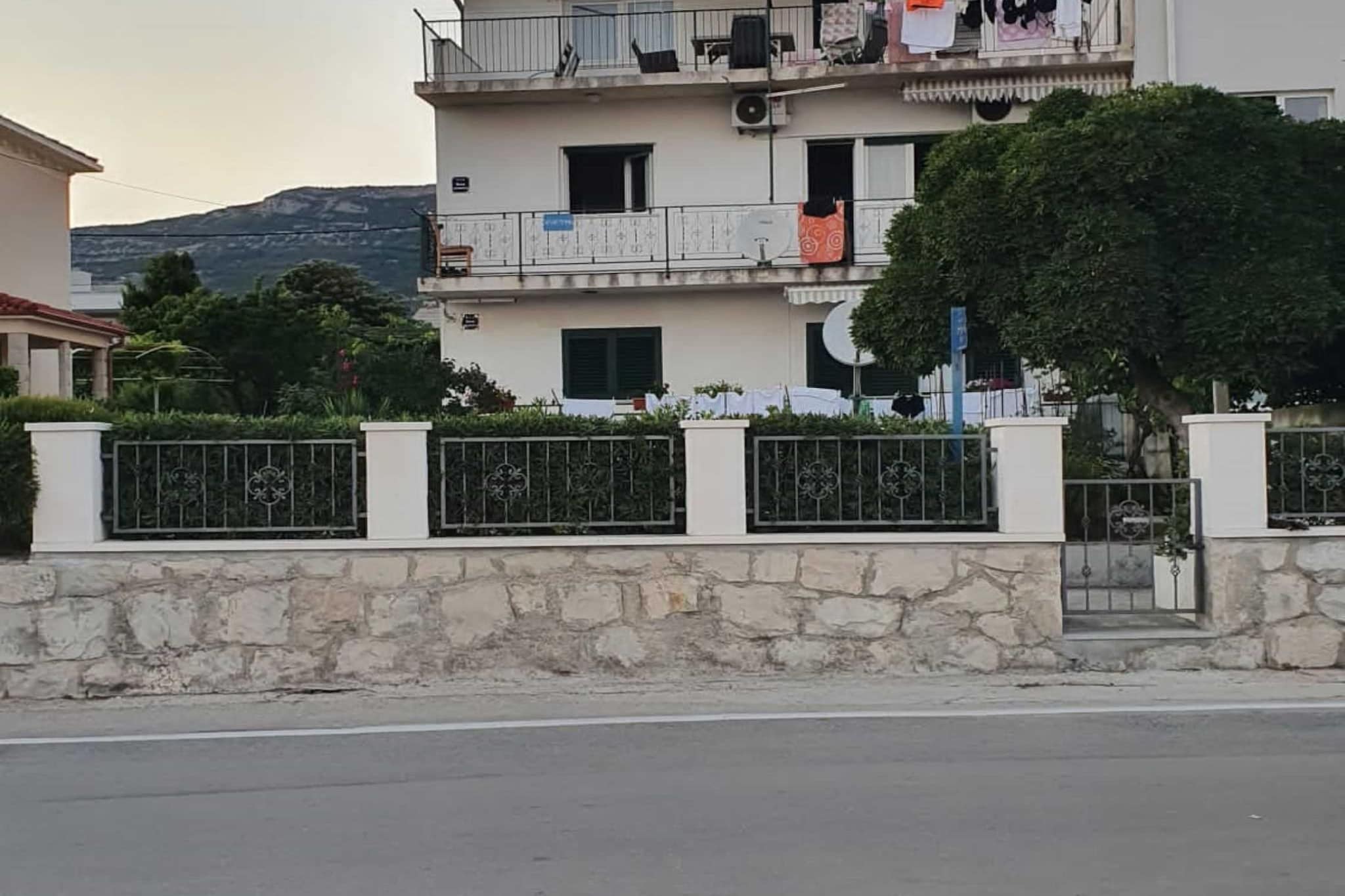 Spacious Apartment Steps from the Beach, with Private Terrace and Grill - Three Bedroom Apartment