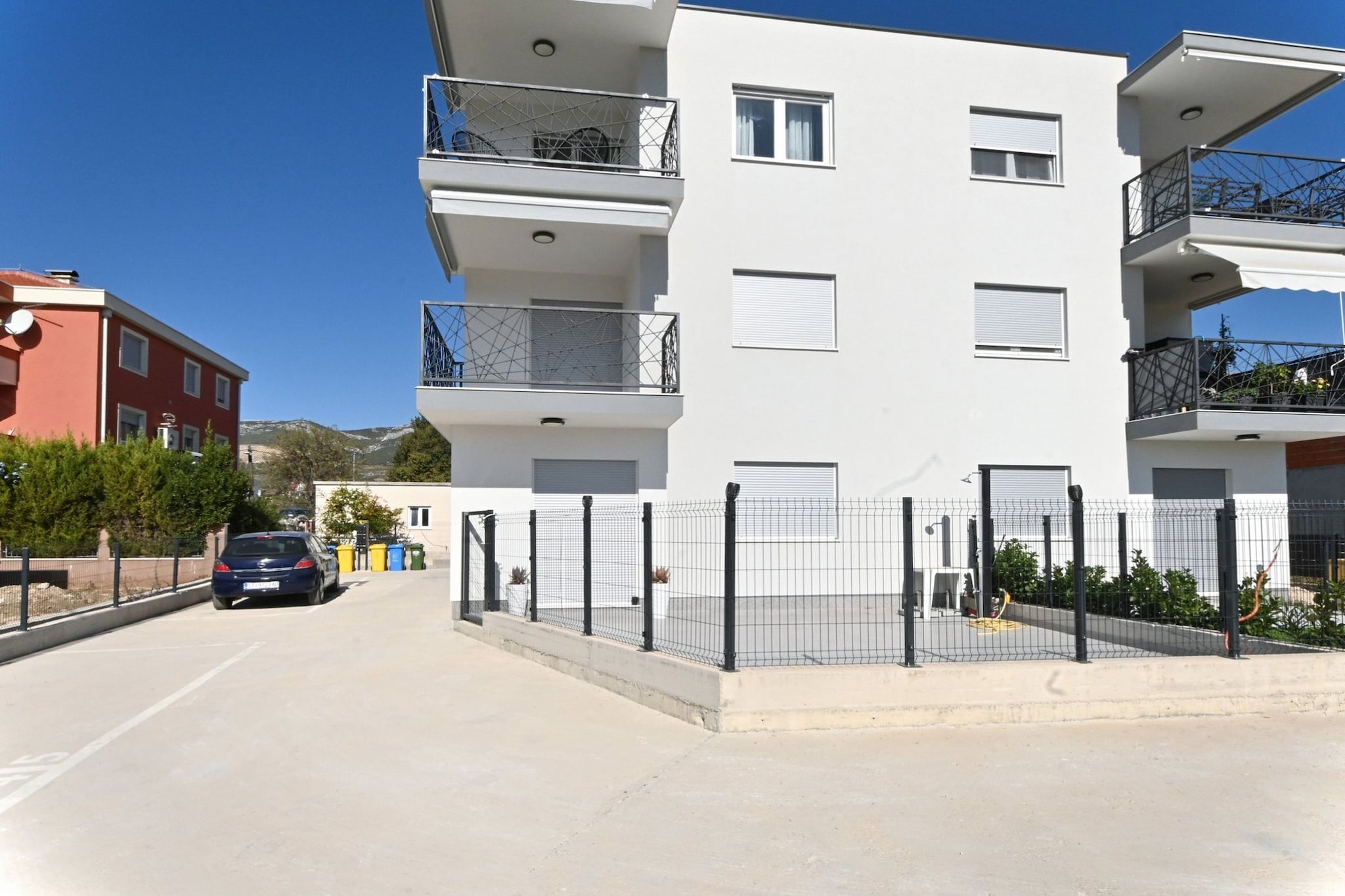Two Bedroom Apartment-Outdoor