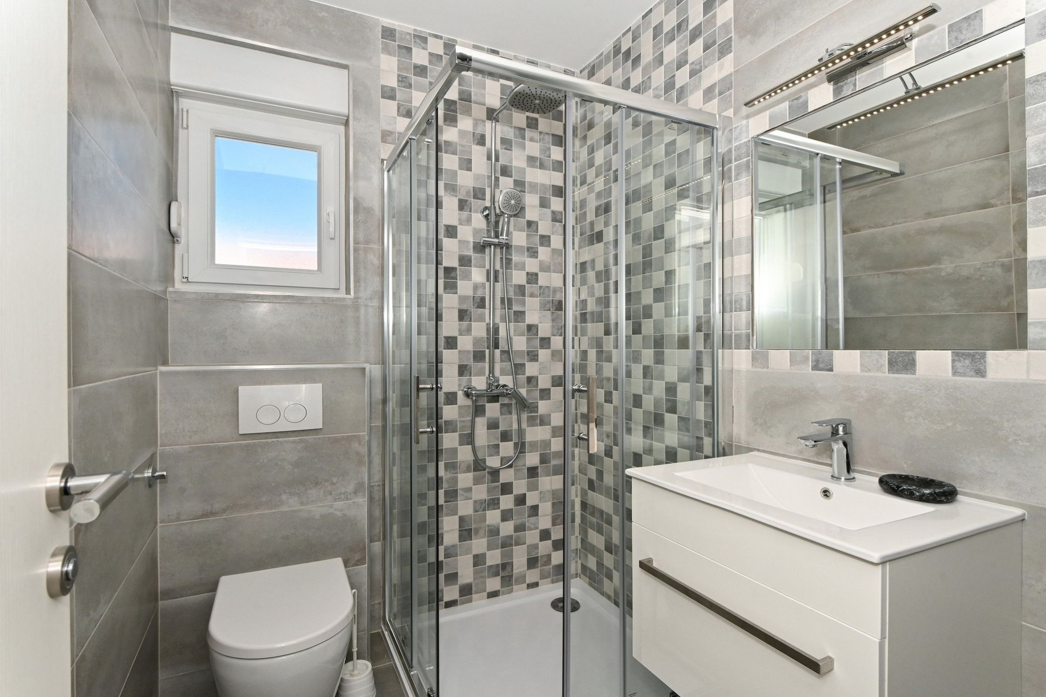 Two Bedroom Apartment-Bathroom