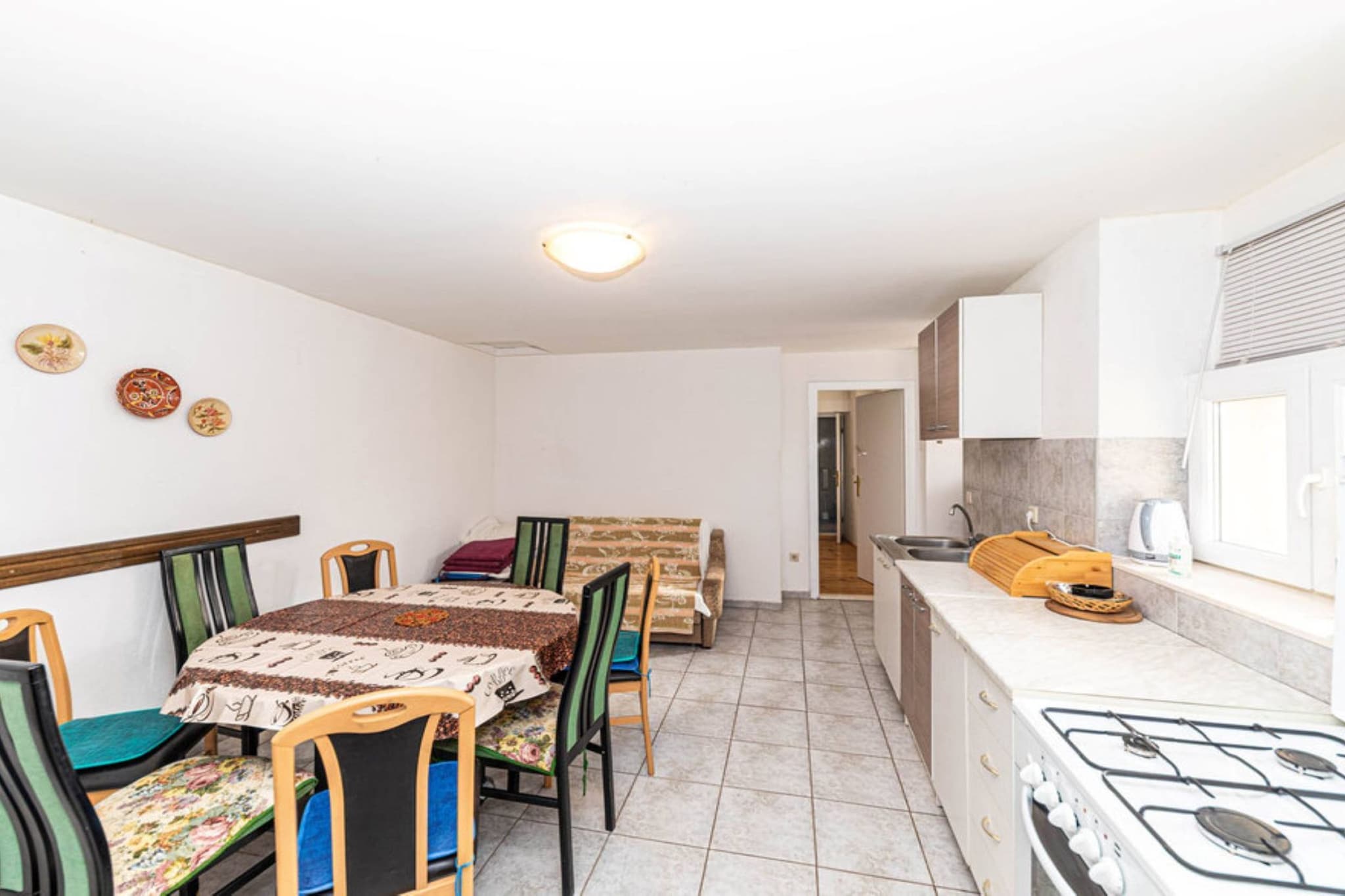 Countryside Idyllic Holiday Home with Pool - Three Bedroom Holiday Home with Pool