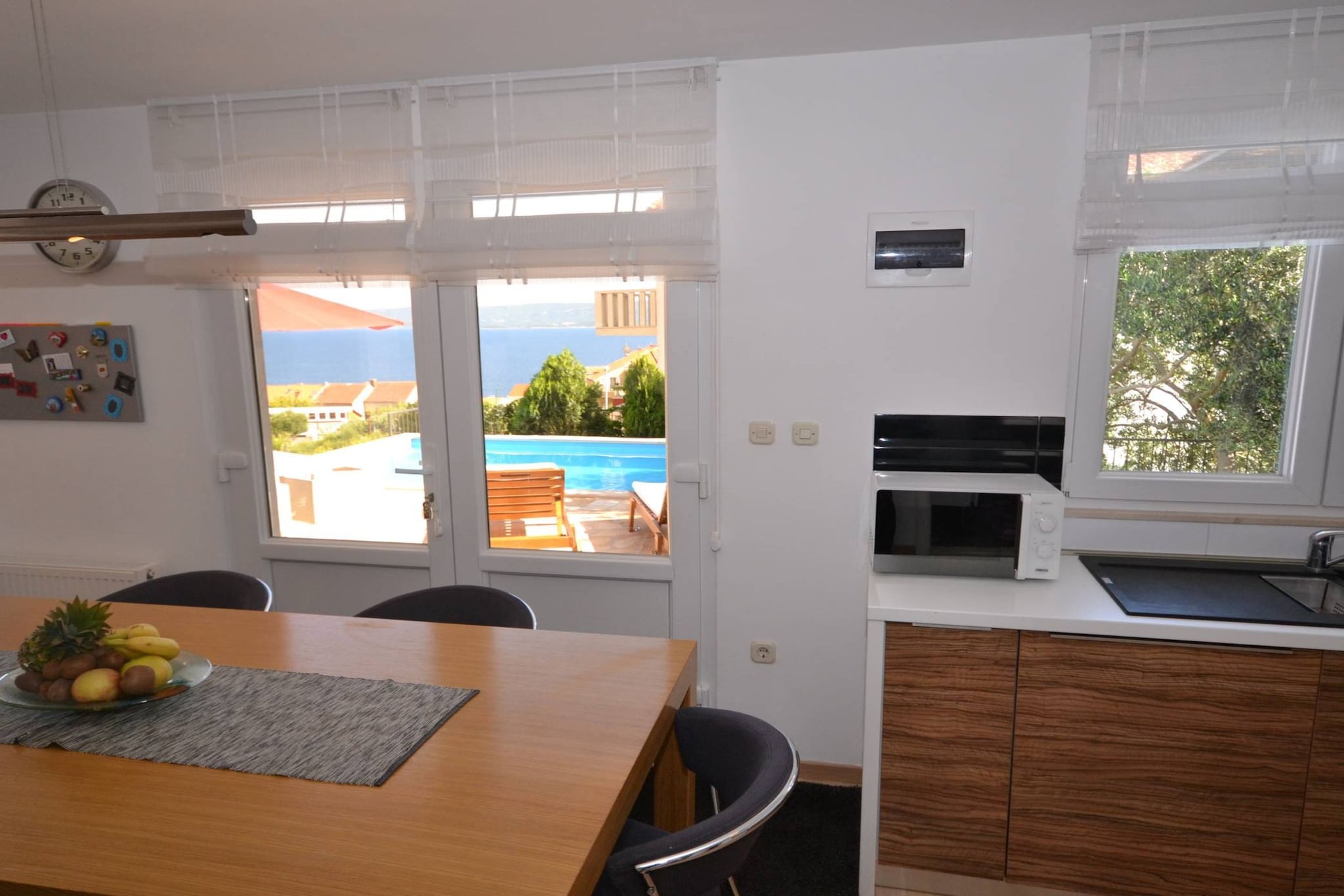 Marvelous Escape Bol Island Villa with Pool - Three Bedroom Villa with Pool-Keuken