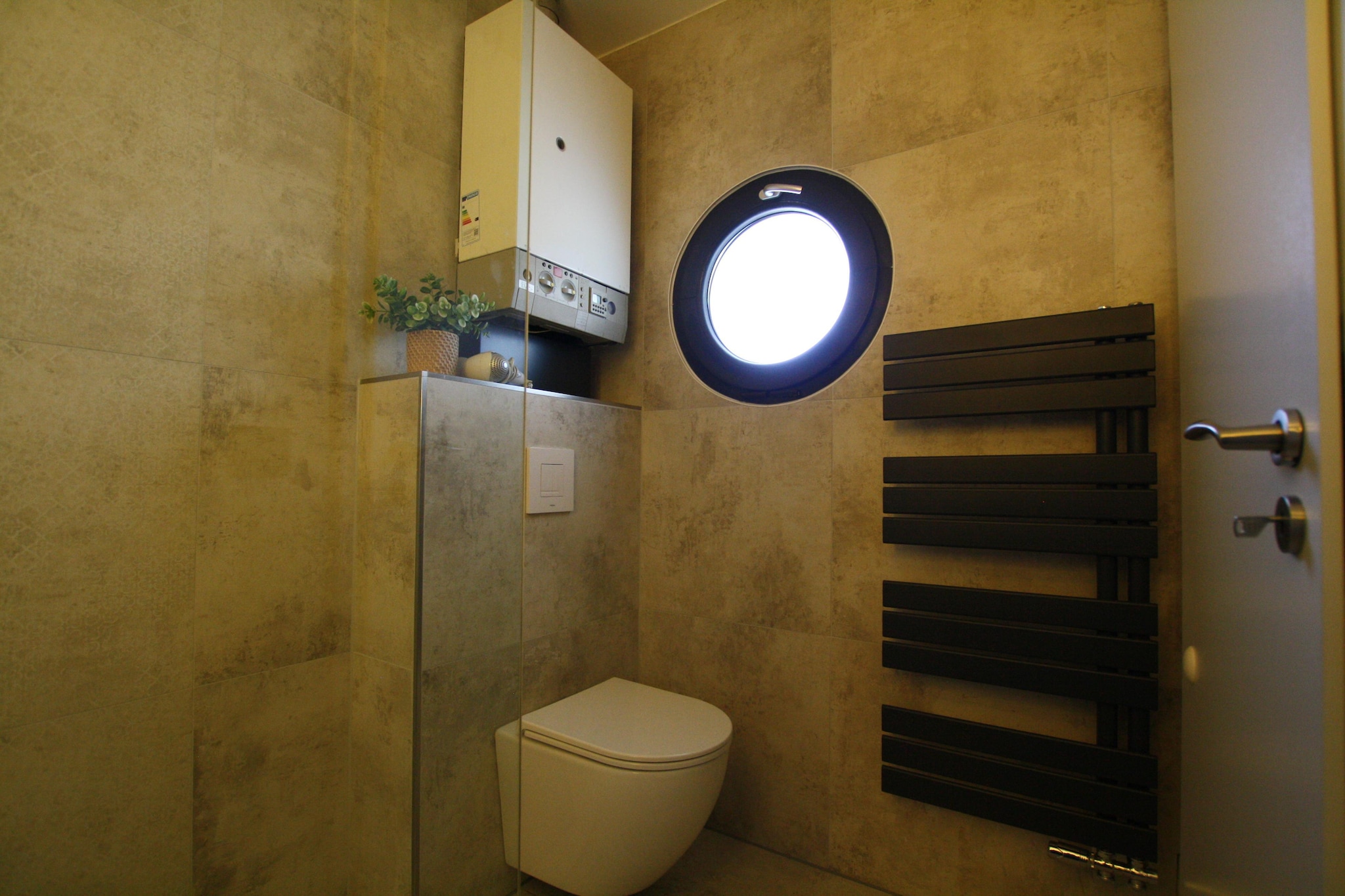 Ferienhaus mit Wasserblick 3 Pers-Badkamer