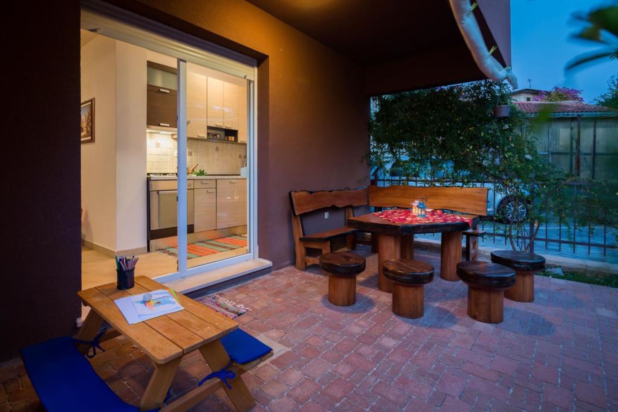 Elegant Hideaway Apartment with Pool - Two Bedroom Apartment with Pool-Terrace balcony