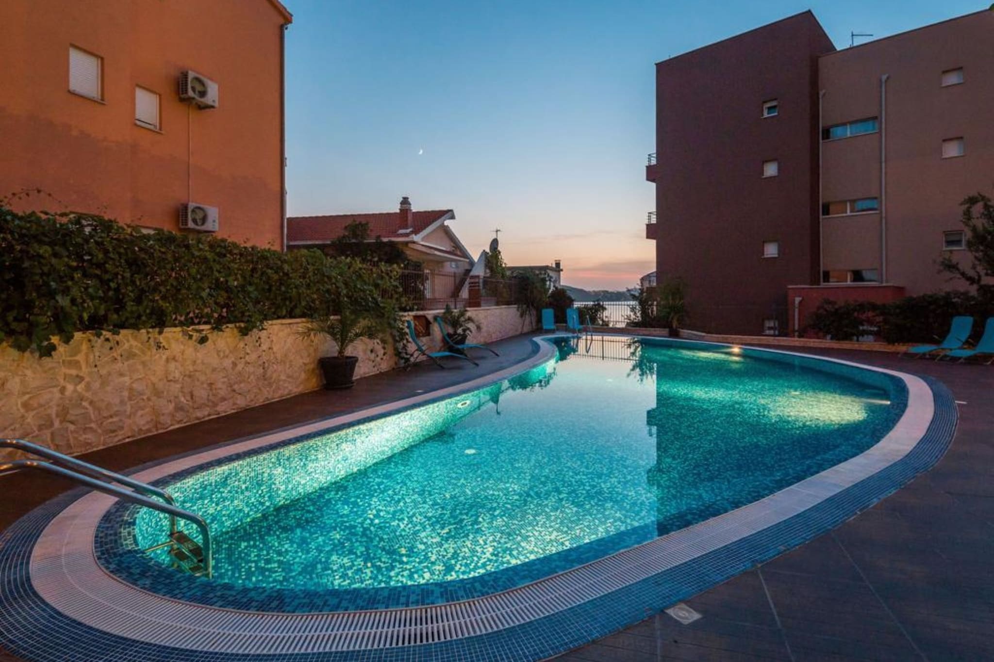 Elegant Hideaway Apartment with Pool - Two Bedroom Apartment with Pool-Pool