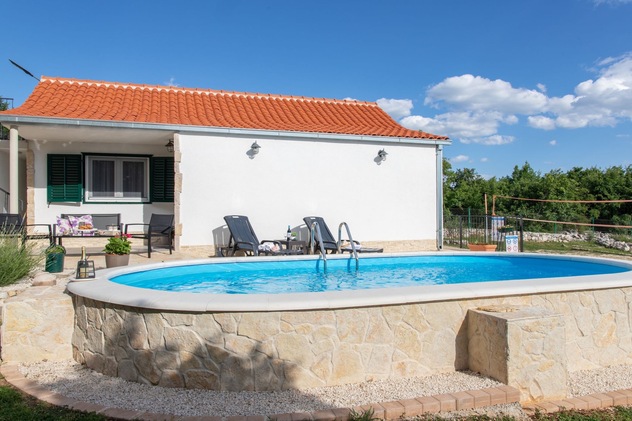 Serene Retreat Holiday Home with Pool - Two Bedroom Holiday Home with Pool