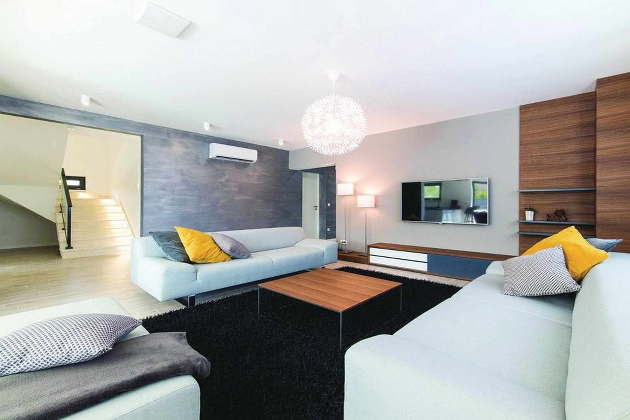 Modern Kastel Villa with Private Pool, Gym, and Large Outdoor Space - Eight Bedroom Villa-Salon
