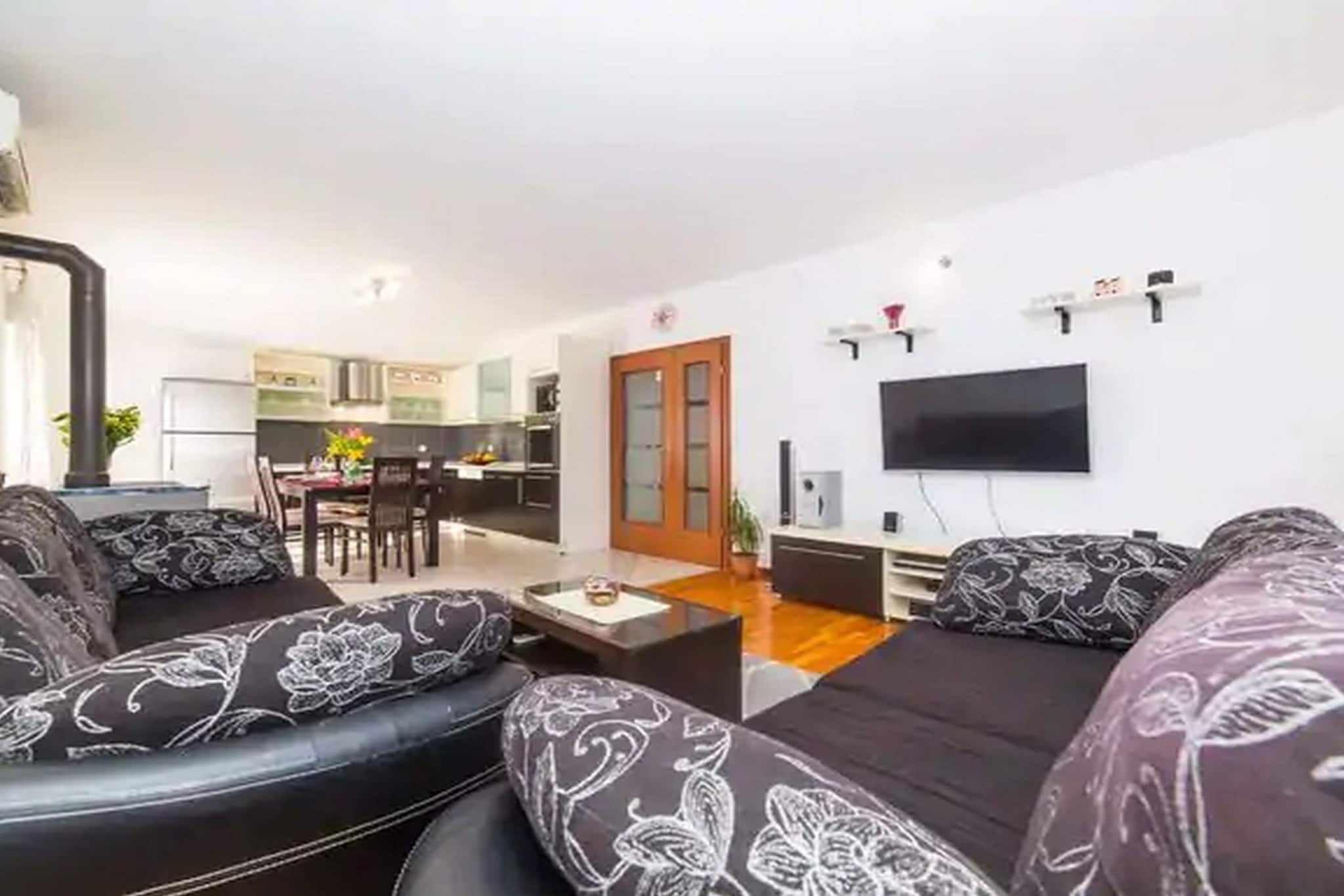 Three Bedroom Holiday Home