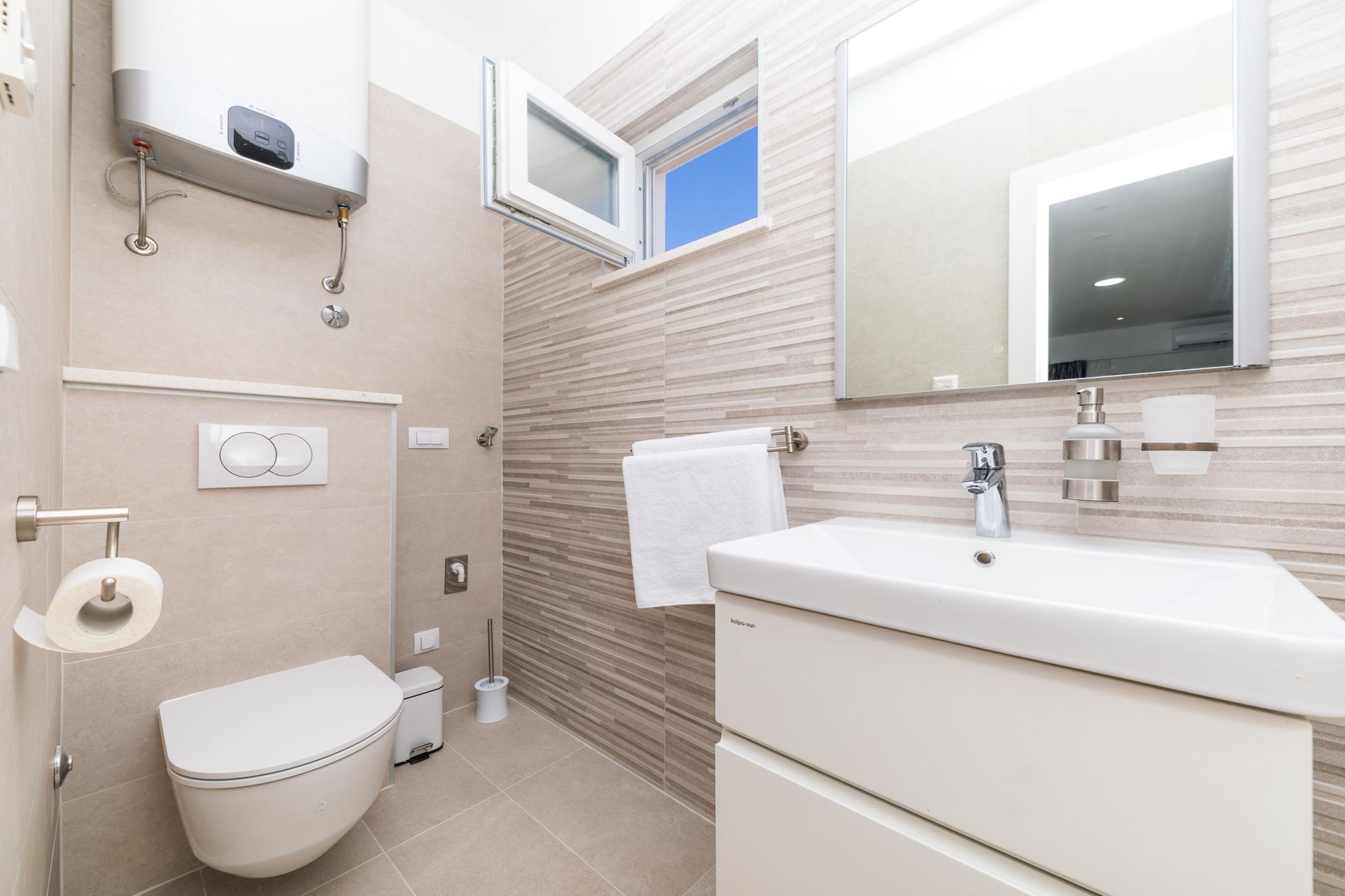 Scenic Elegant Trogir Villa with Pool - Five Bedroom Villa-Bathroom