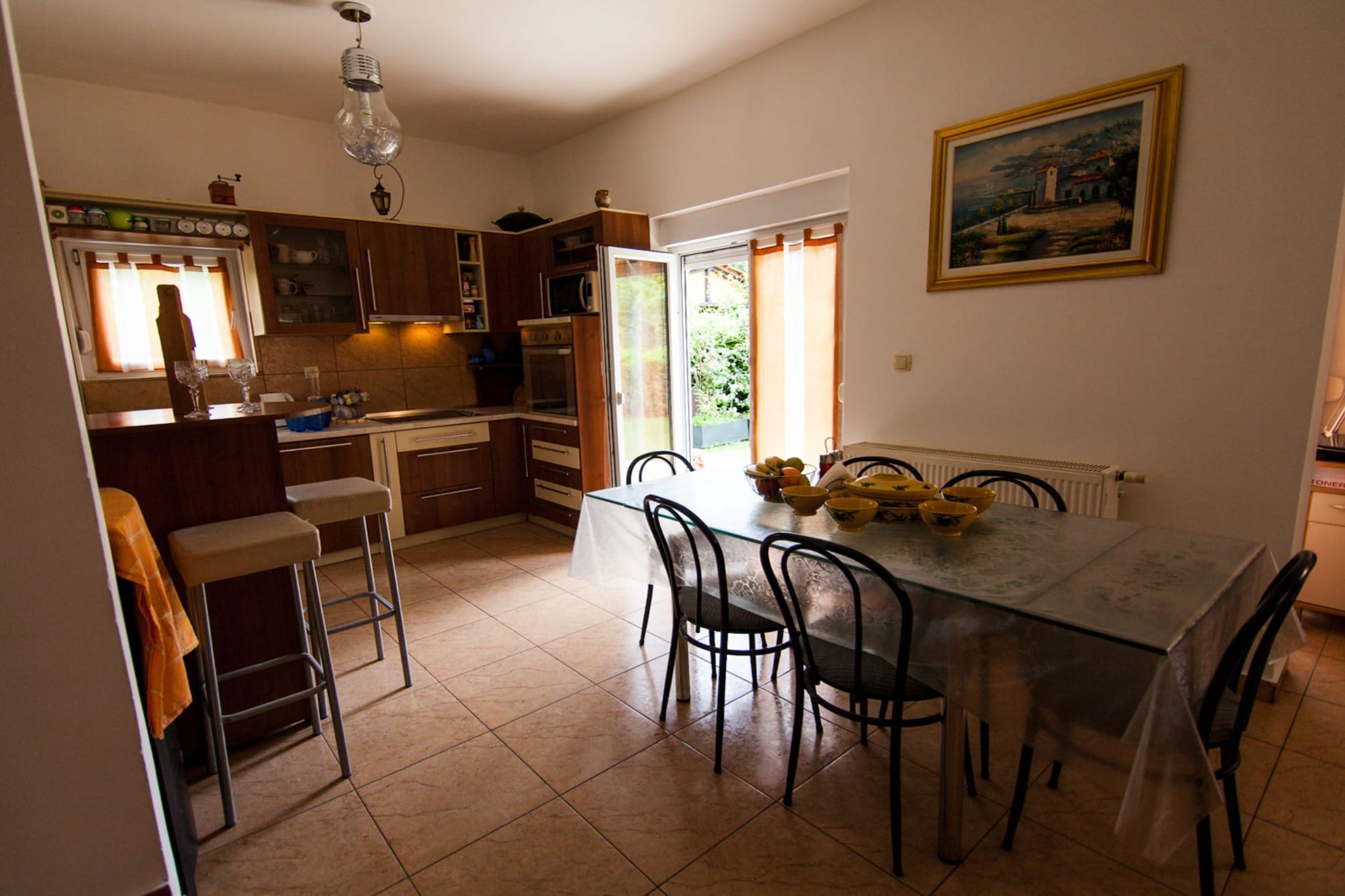 Elegant Holiday Home with Private Gym and Roof Terrace - Four Bedroom Holiday Home