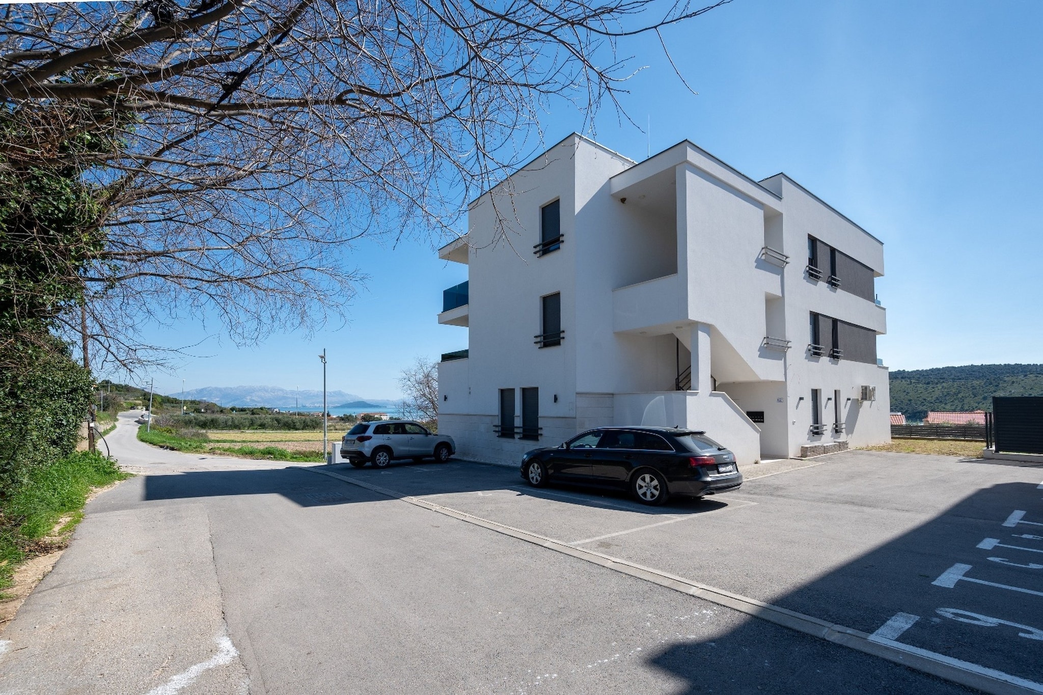 Exquisite and Stylish Apartment Trogir - Two Bedroom  Apartment with Terrace-Extérieur