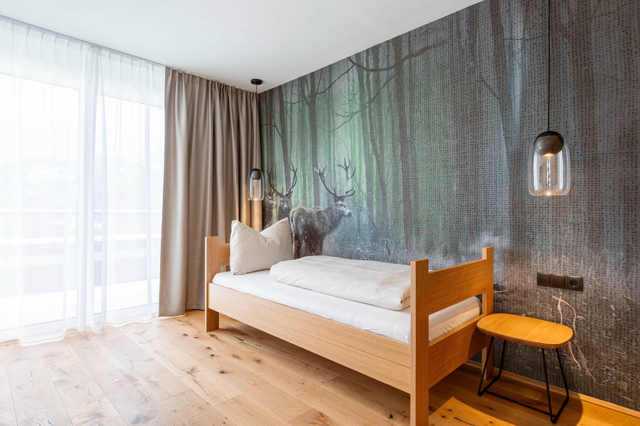 Fiss Suites 10