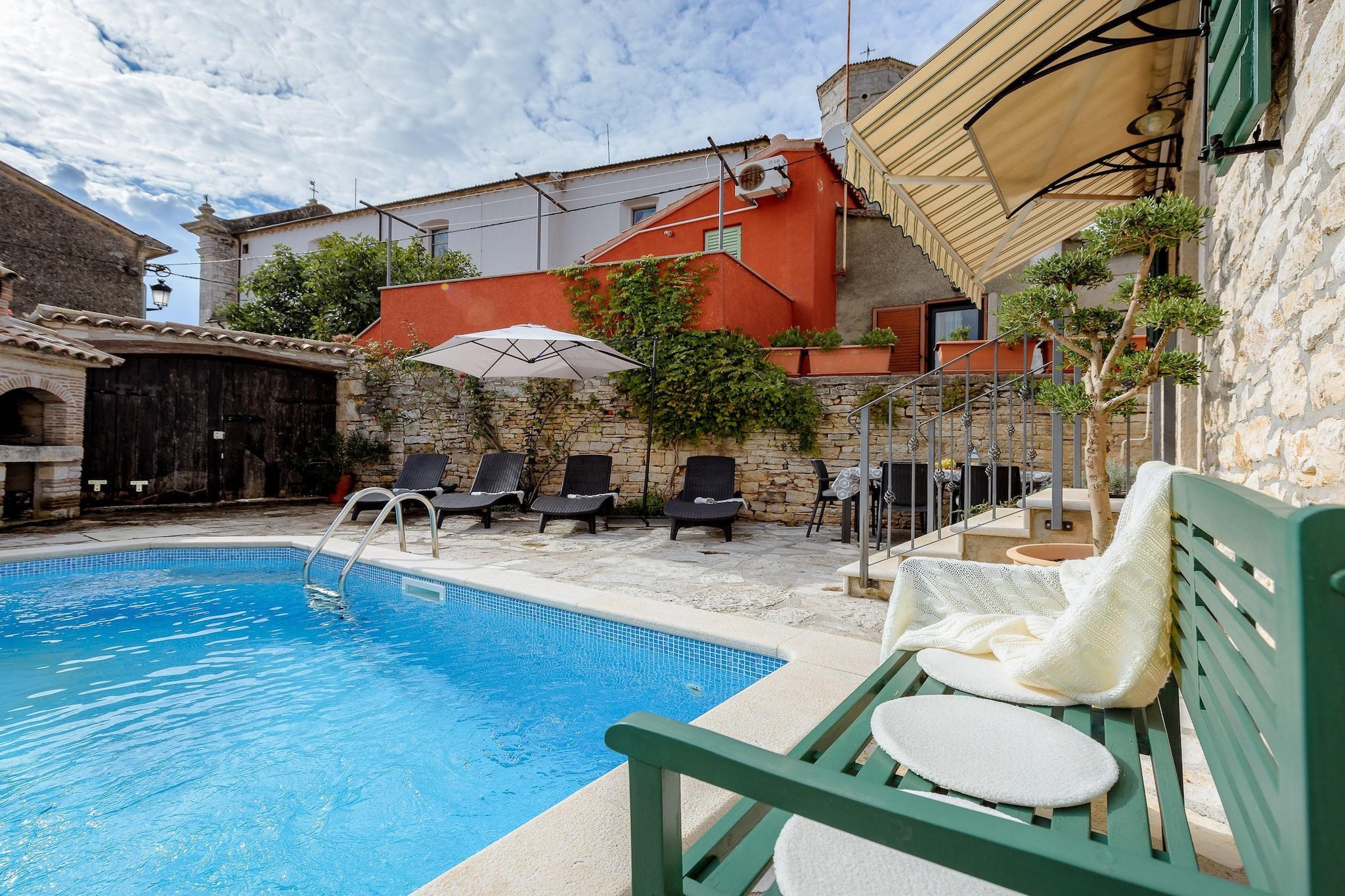 Casa Antignana-Zwembad