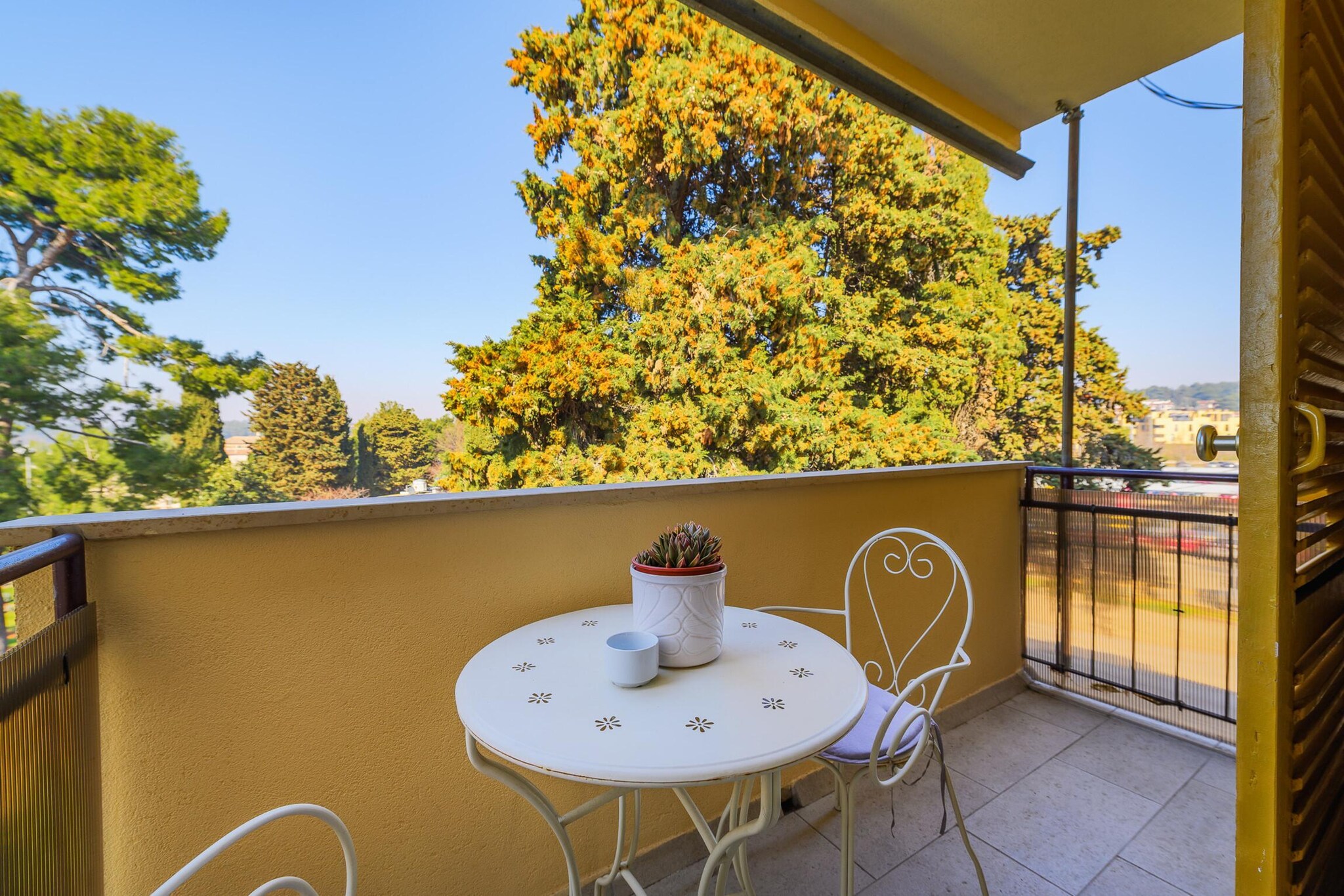 Premium apartment Peschiera Porec-Terrasbalkon