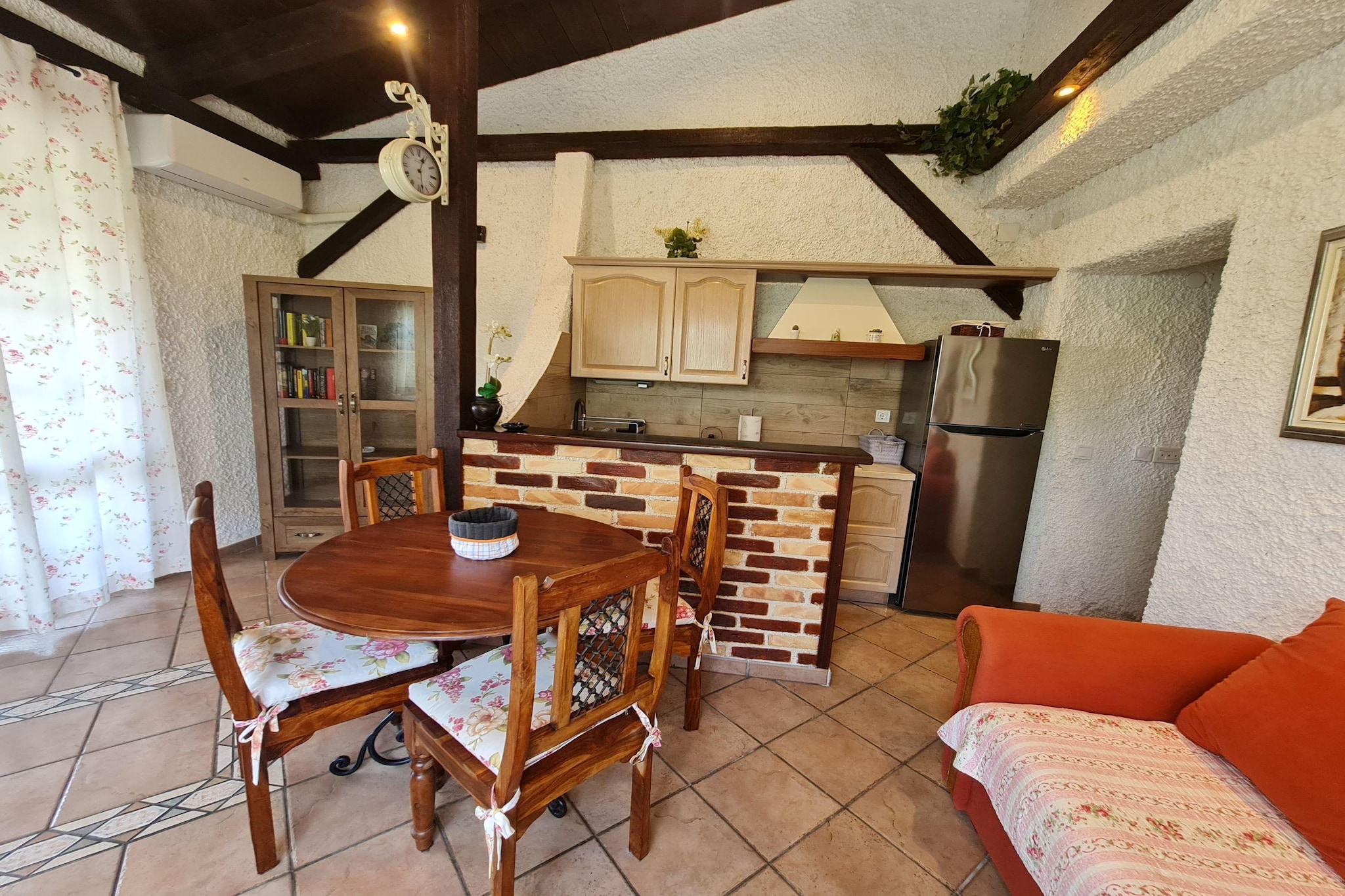 Apartment Erna in Porec, Istria-Esszimmer