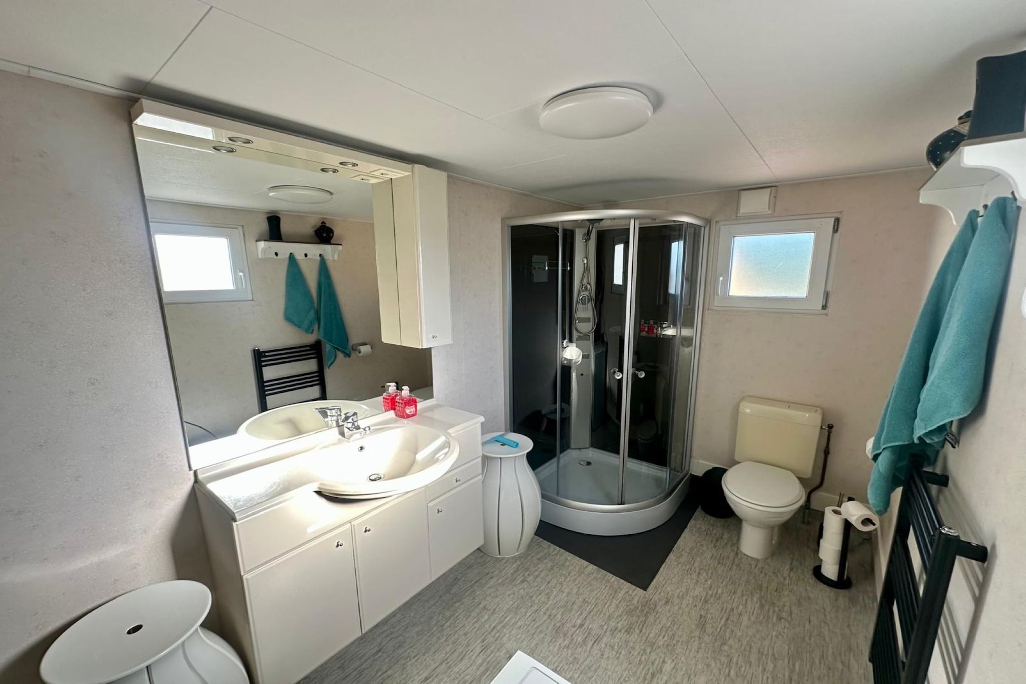 Okken House 3A-Badkamer