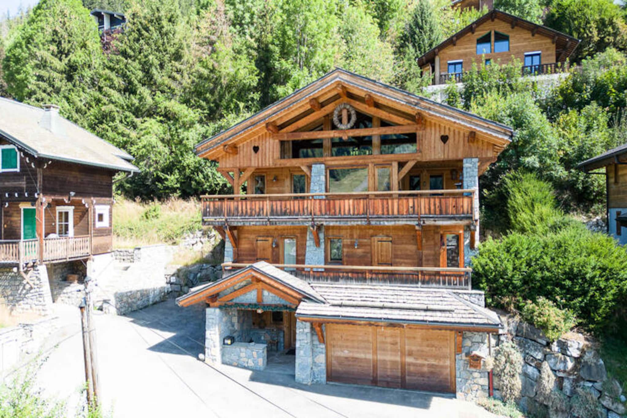 Chalet Ace of Hearts