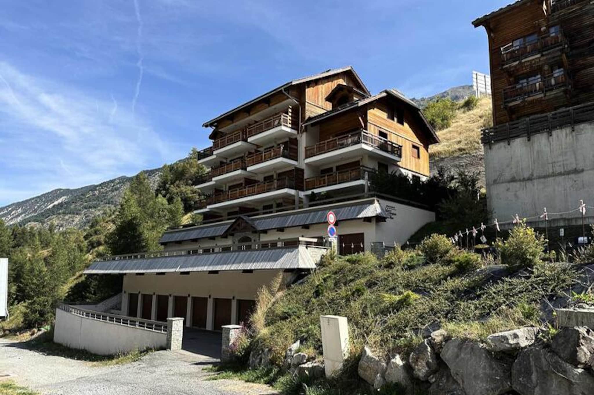 Apartment in Sainte-Marie with Ski Slope Access