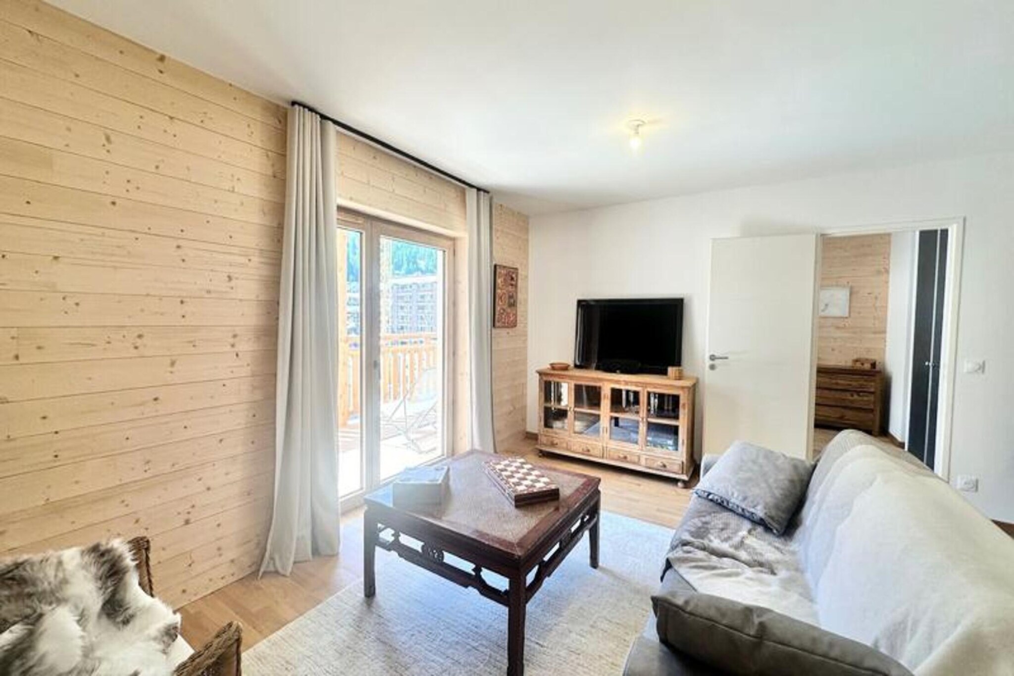 Residence Living Stone