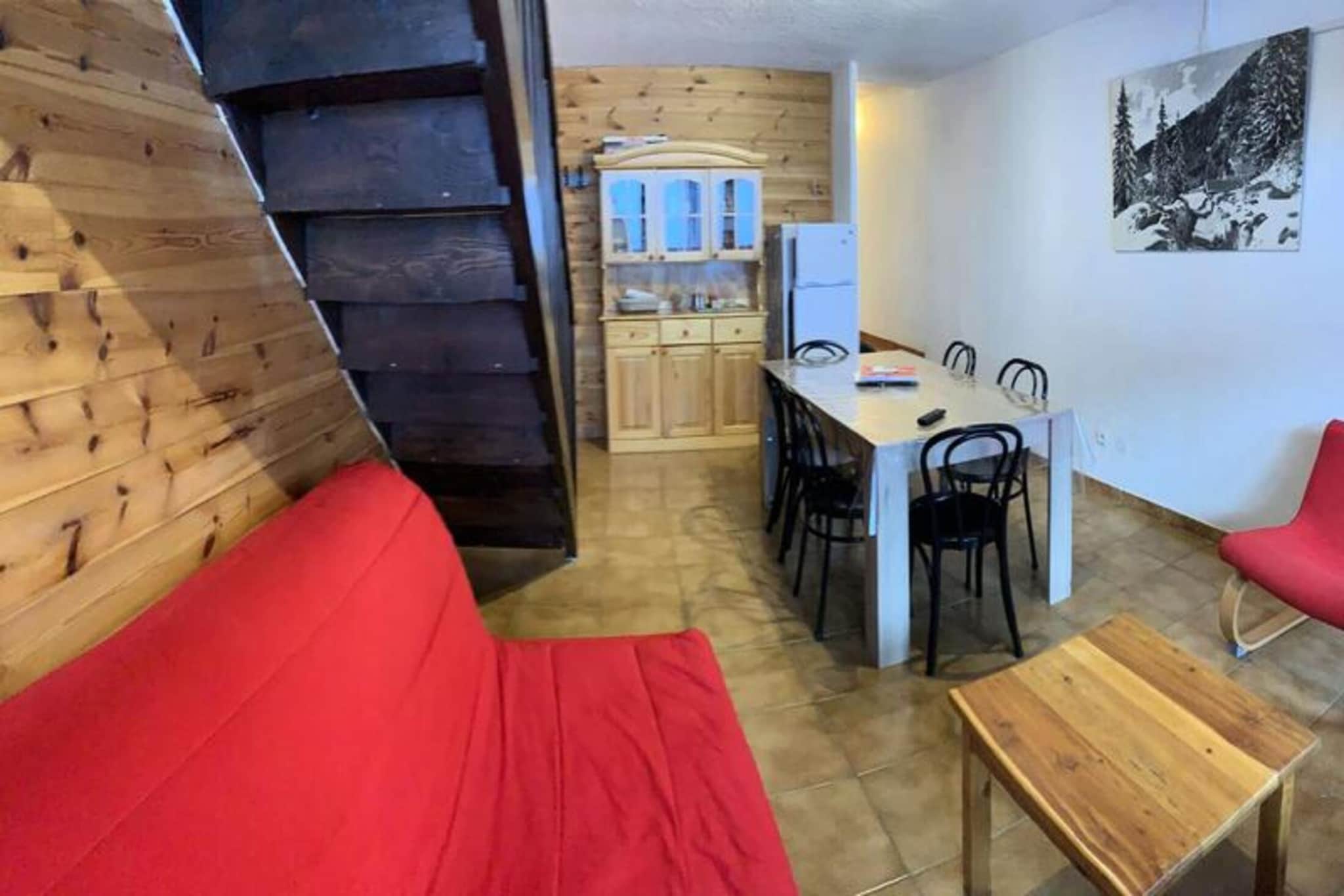 Duplex in Vars les Claux with Ski-In/Ski-Out