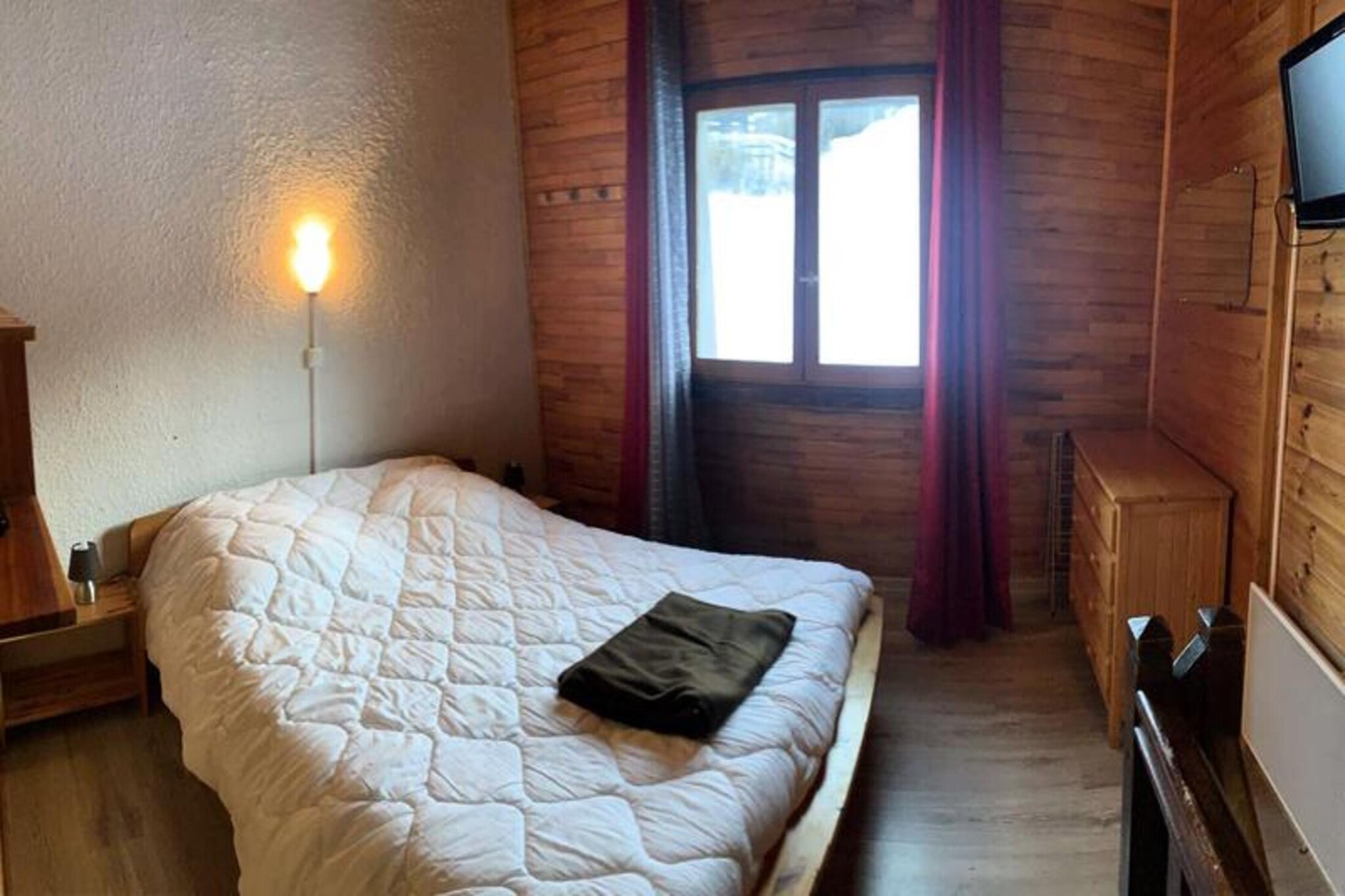 Duplex in Vars les Claux with Ski-In/Ski-Out