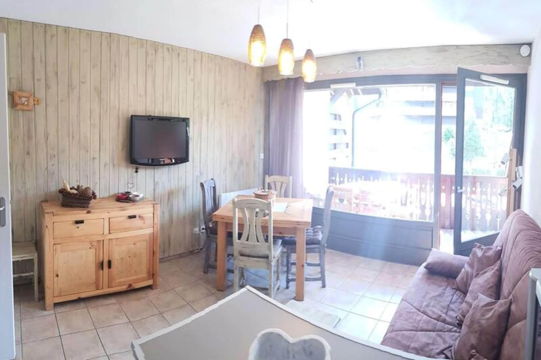 Apartment in Vars Risoul near Ski Slopes