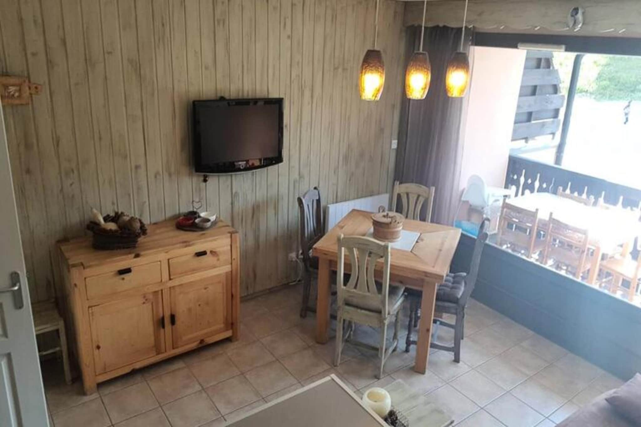 Apartment in Vars Risoul near Ski Slopes