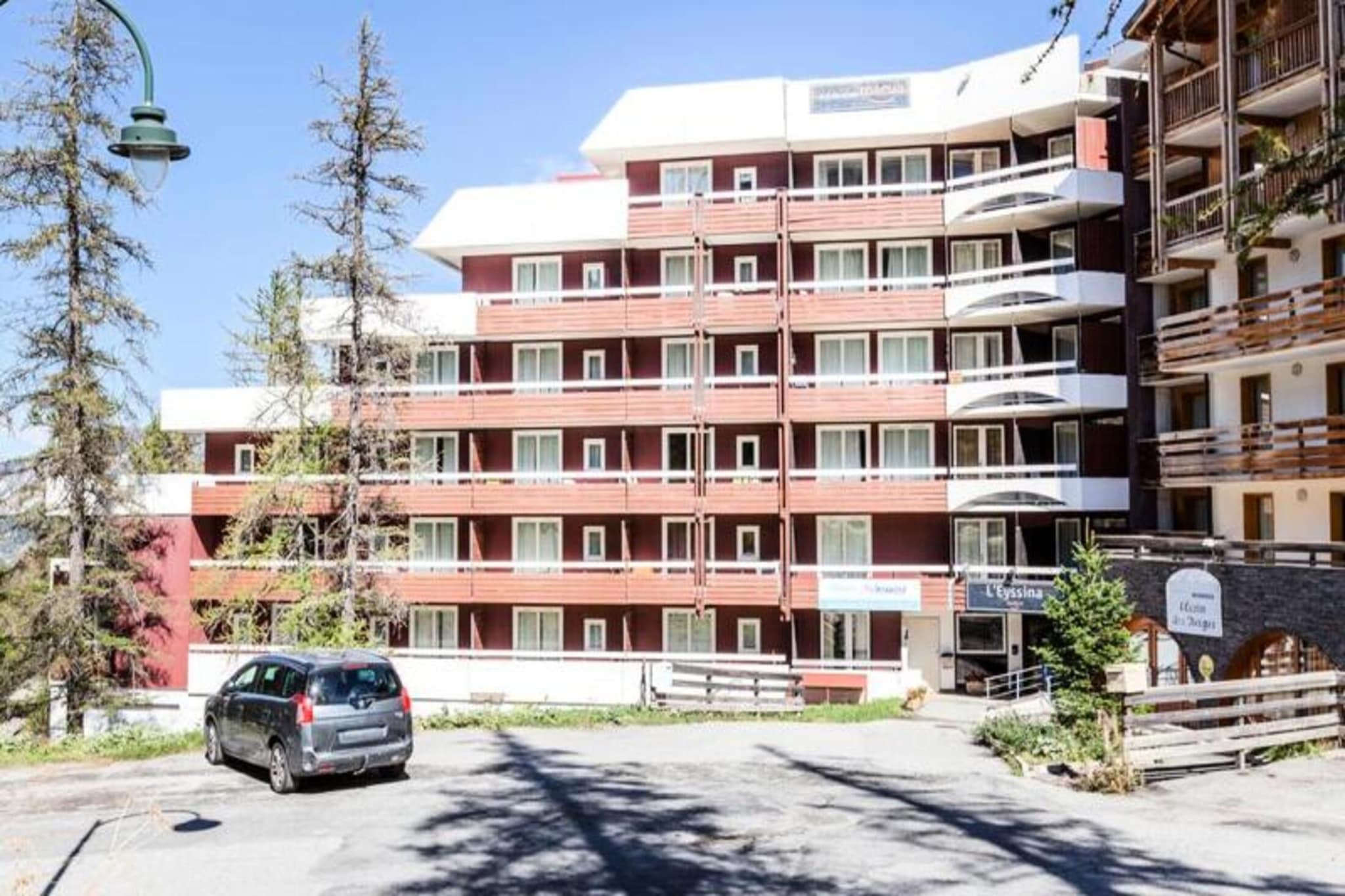 Studio in Vars-Les-Claux near Resort Center